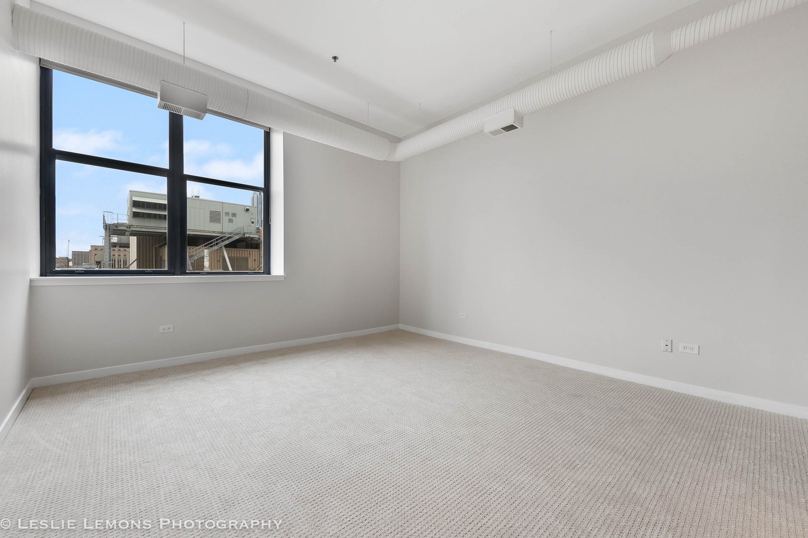 547 S CLARK Street Unit: 1101