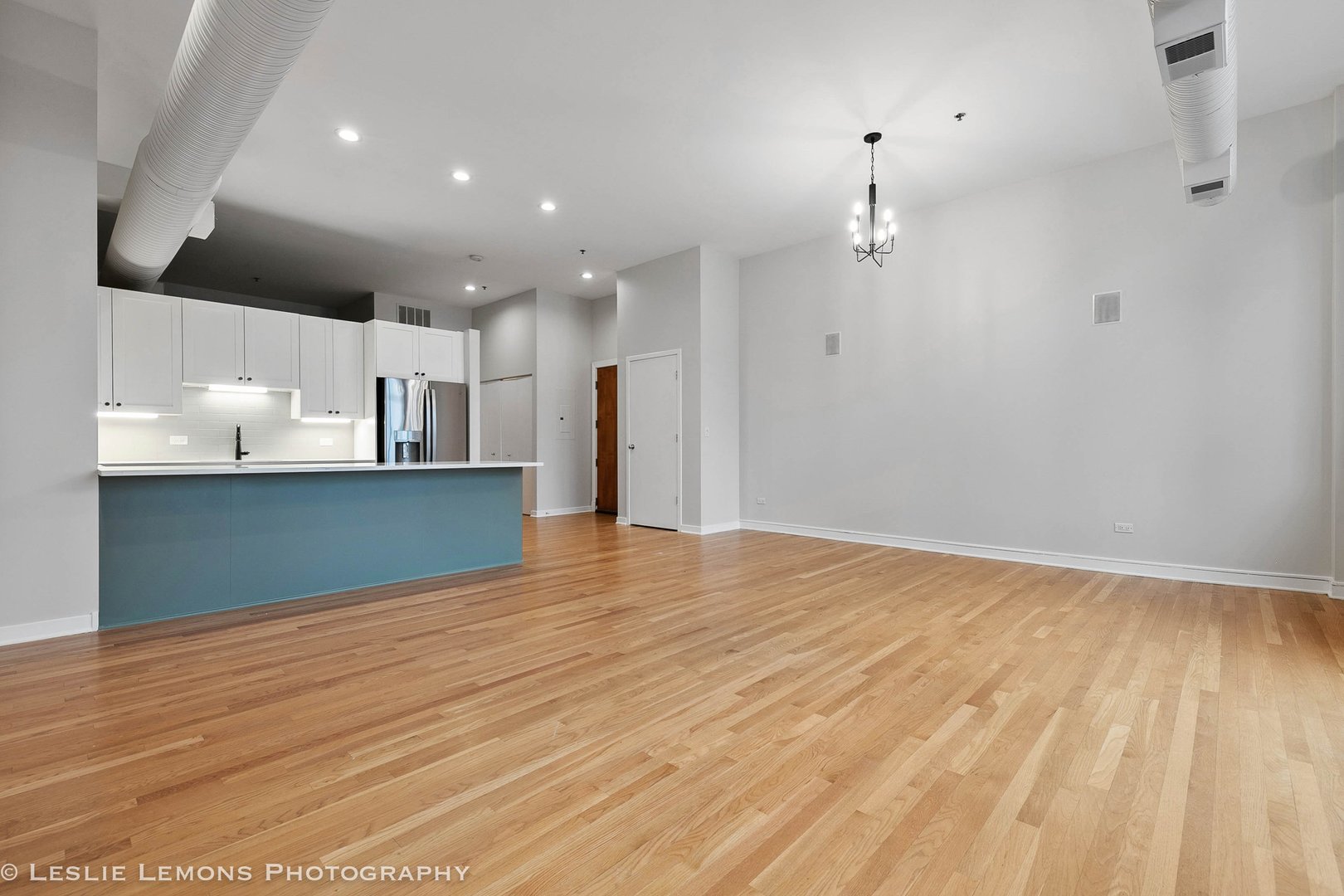 547 S CLARK Street Unit: 1101