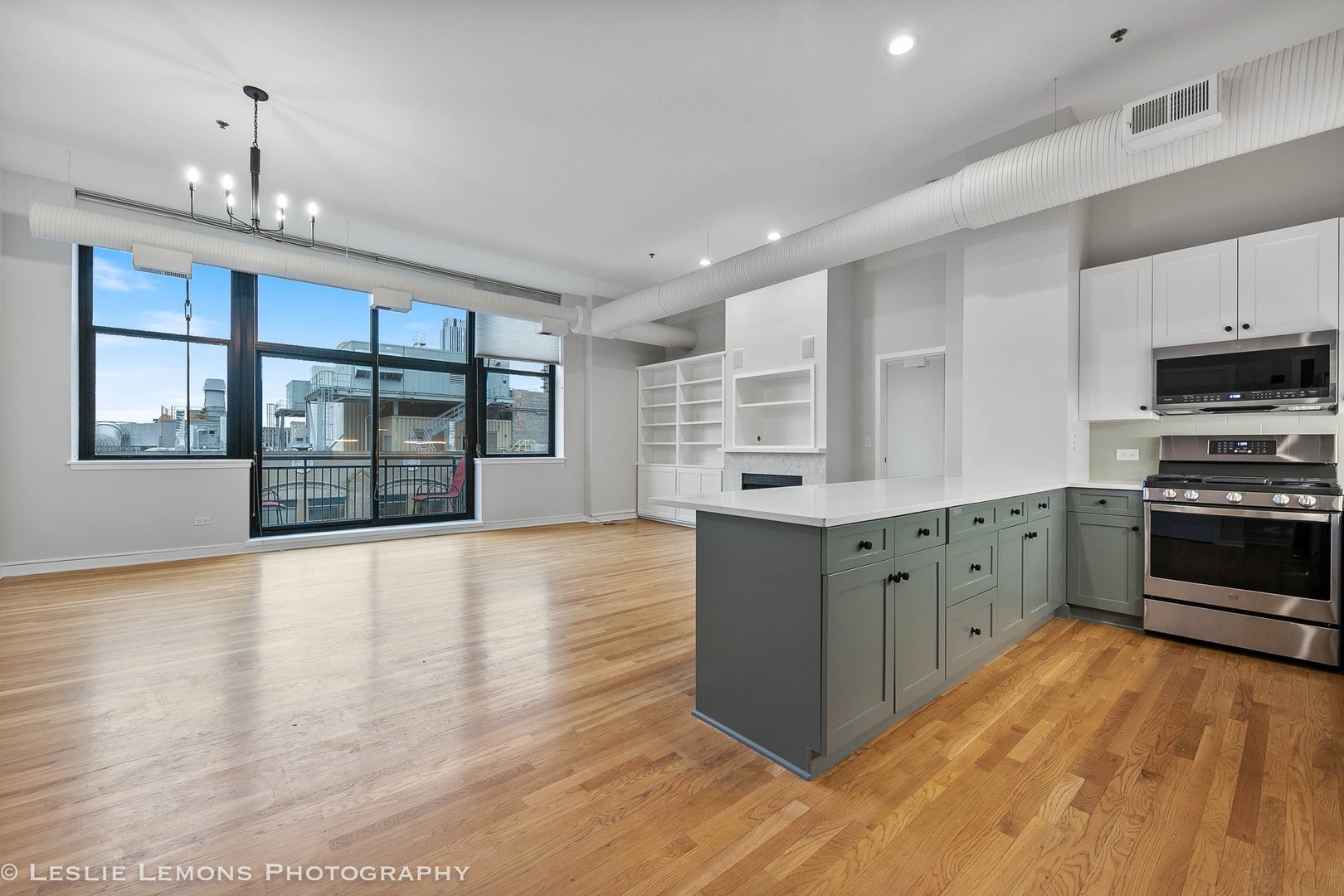 547 S CLARK Street Unit: 1101