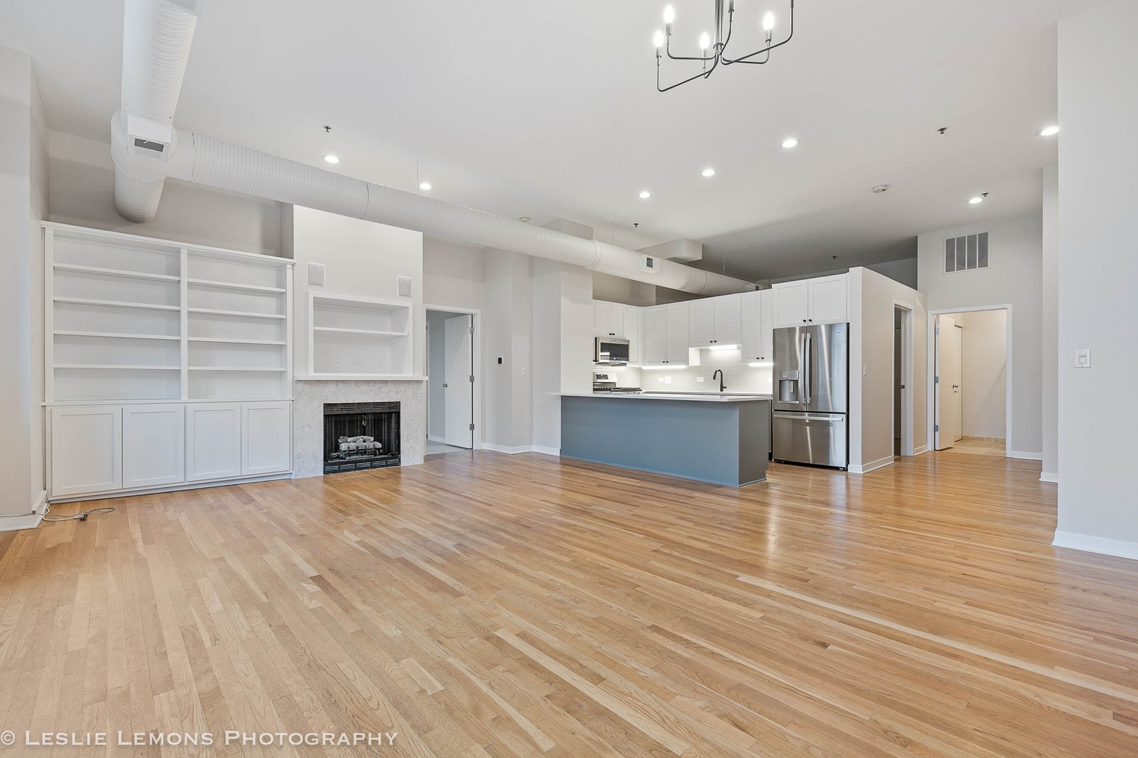 547 S CLARK Street Unit: 1101