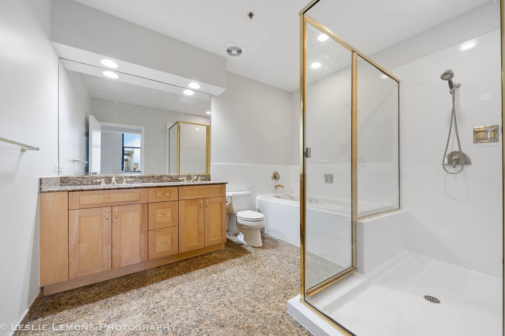 547 S CLARK Street Unit: 1101