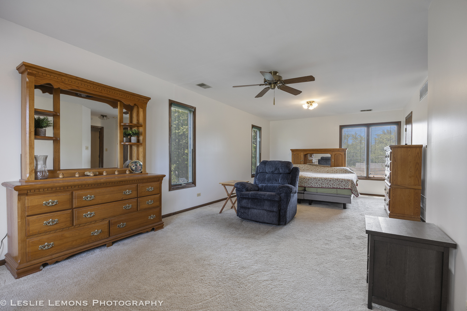 2121 W Weathersfield Way