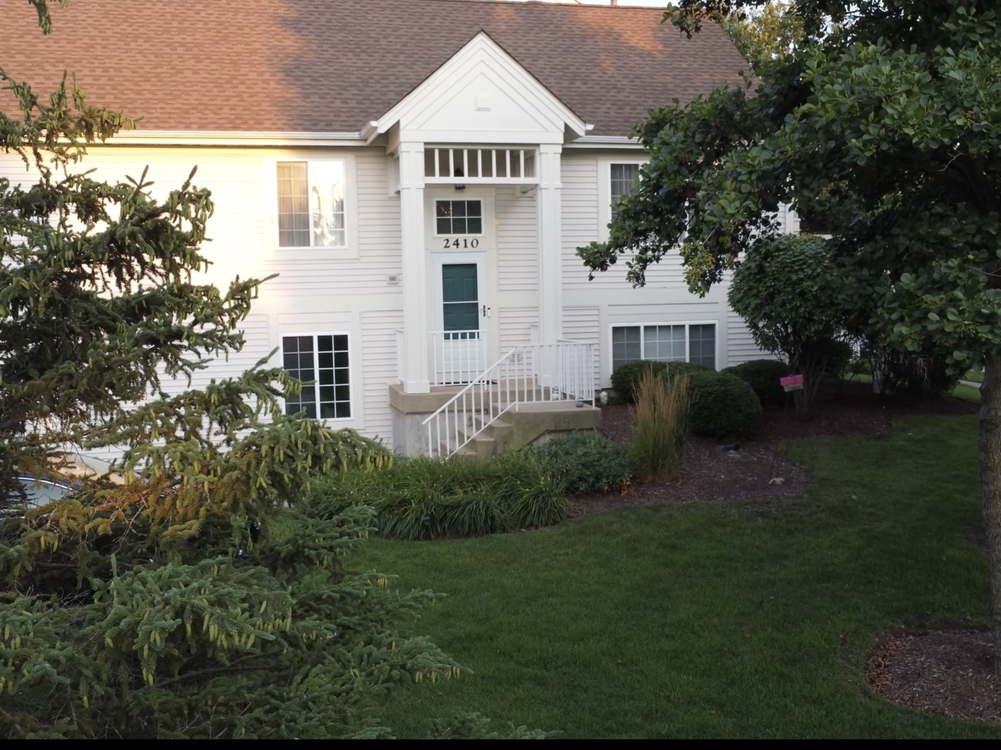 2410 Daybreak Court
