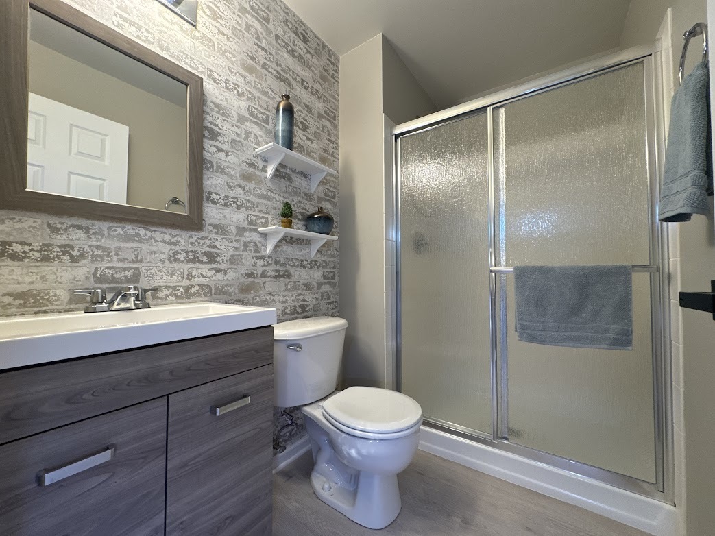 2410 Daybreak Court