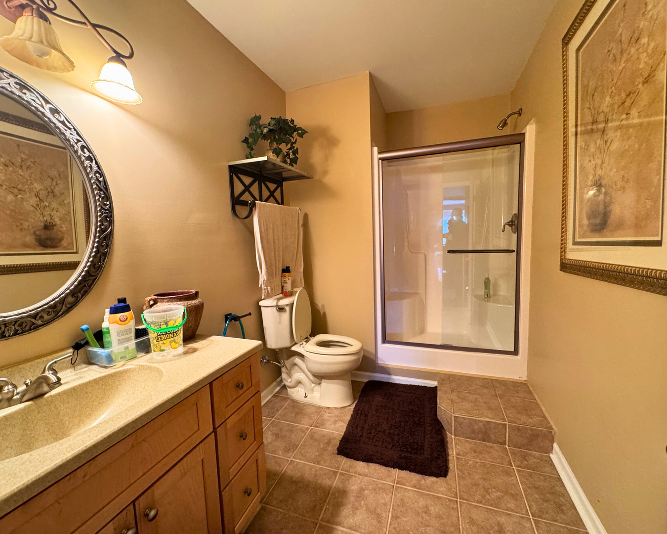 3805 Gladstone Drive