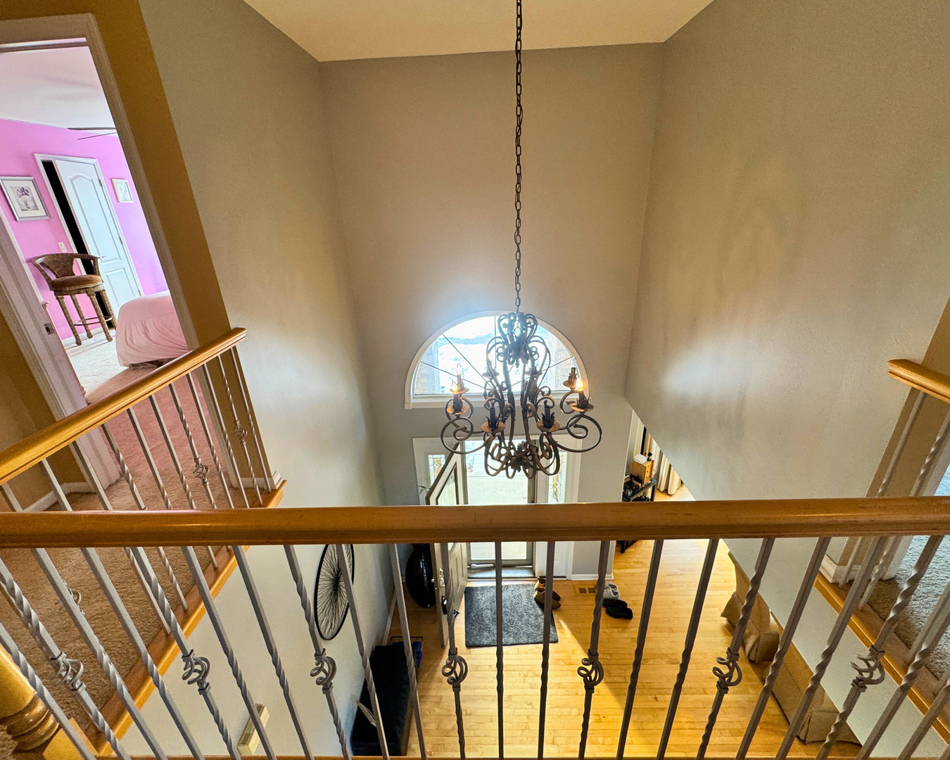 3805 Gladstone Drive