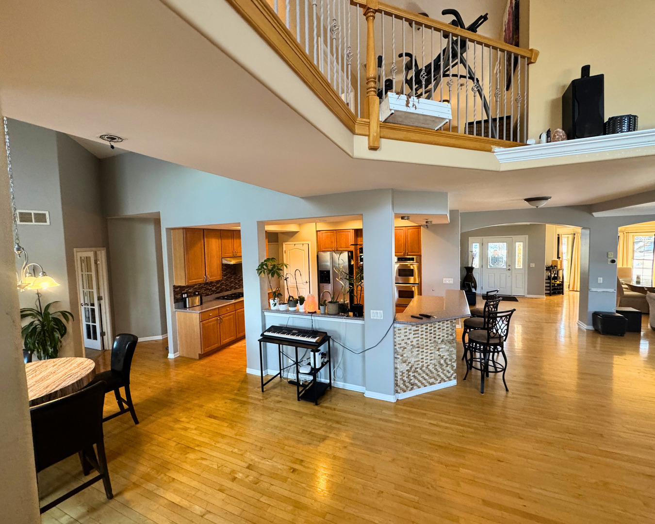 3805 Gladstone Drive