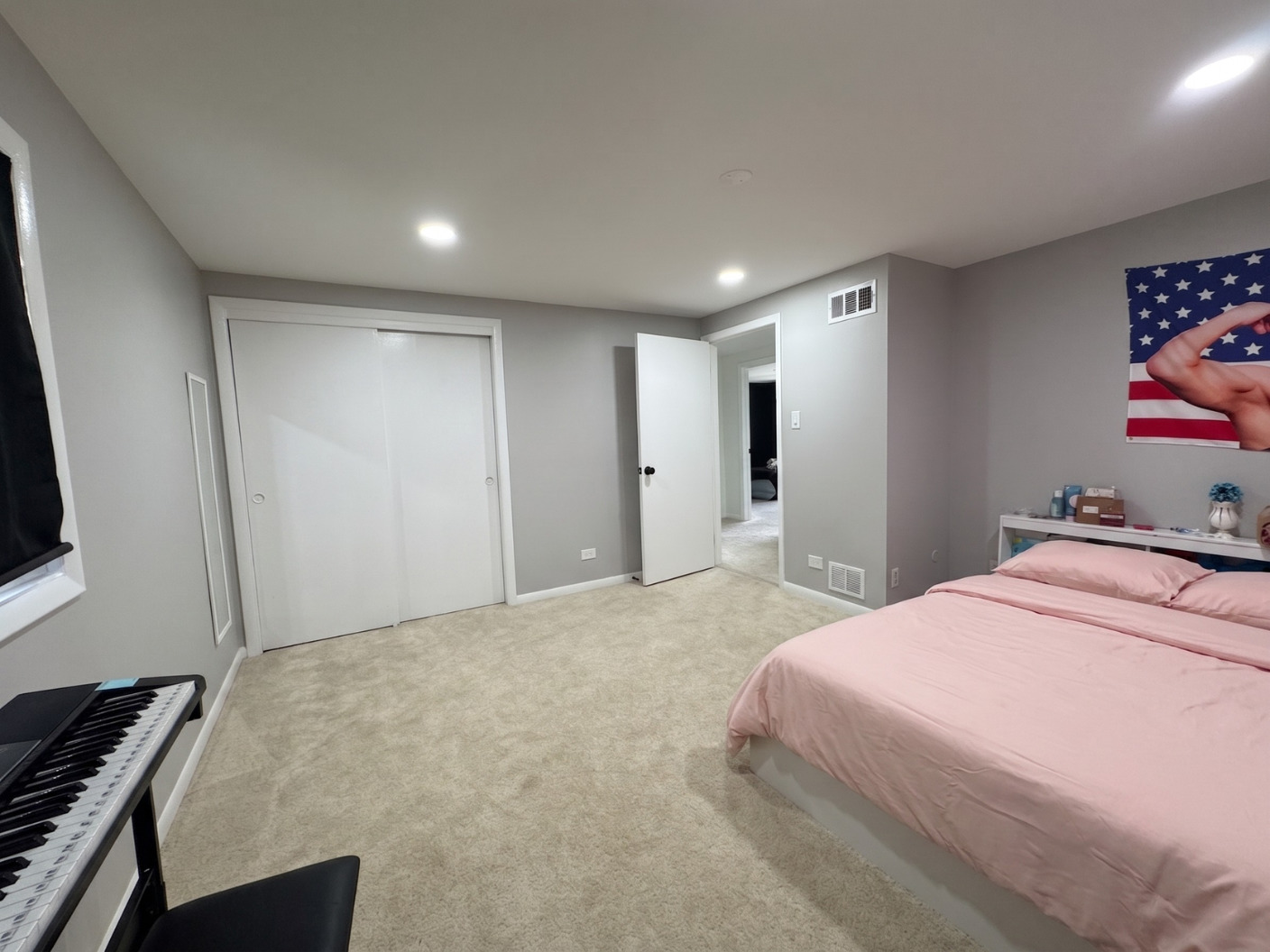 5711 W 87TH Place