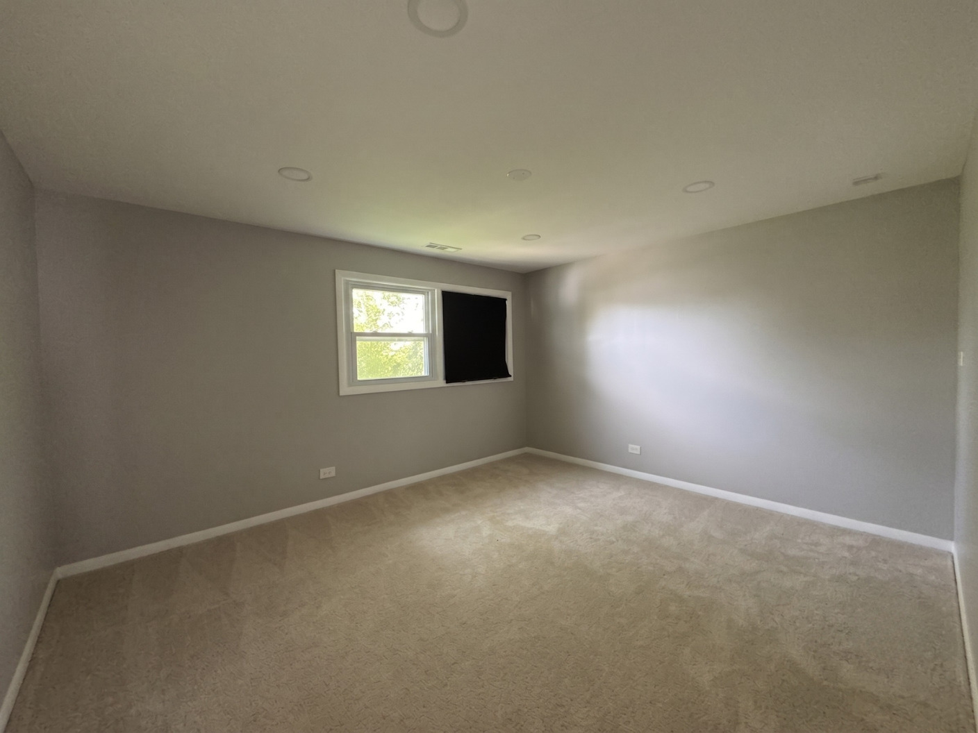 5711 W 87TH Place