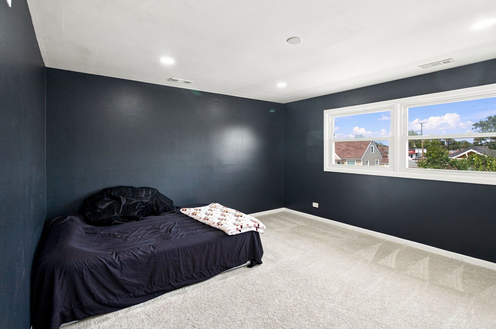 5711 W 87TH Place