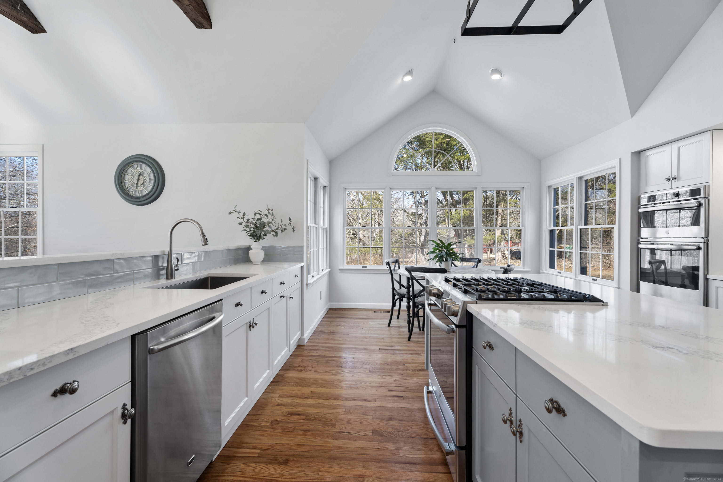 40 Burr Road