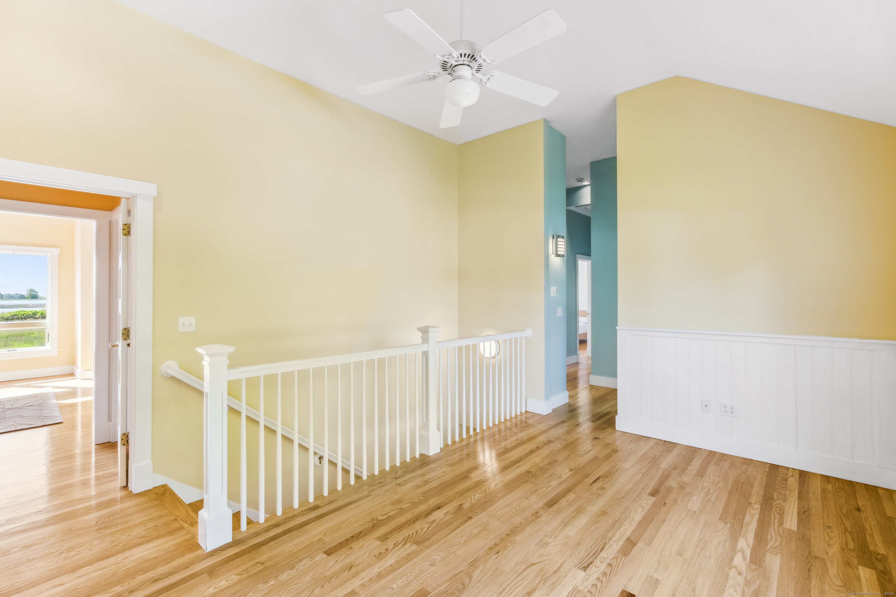 32 Willard Avenue