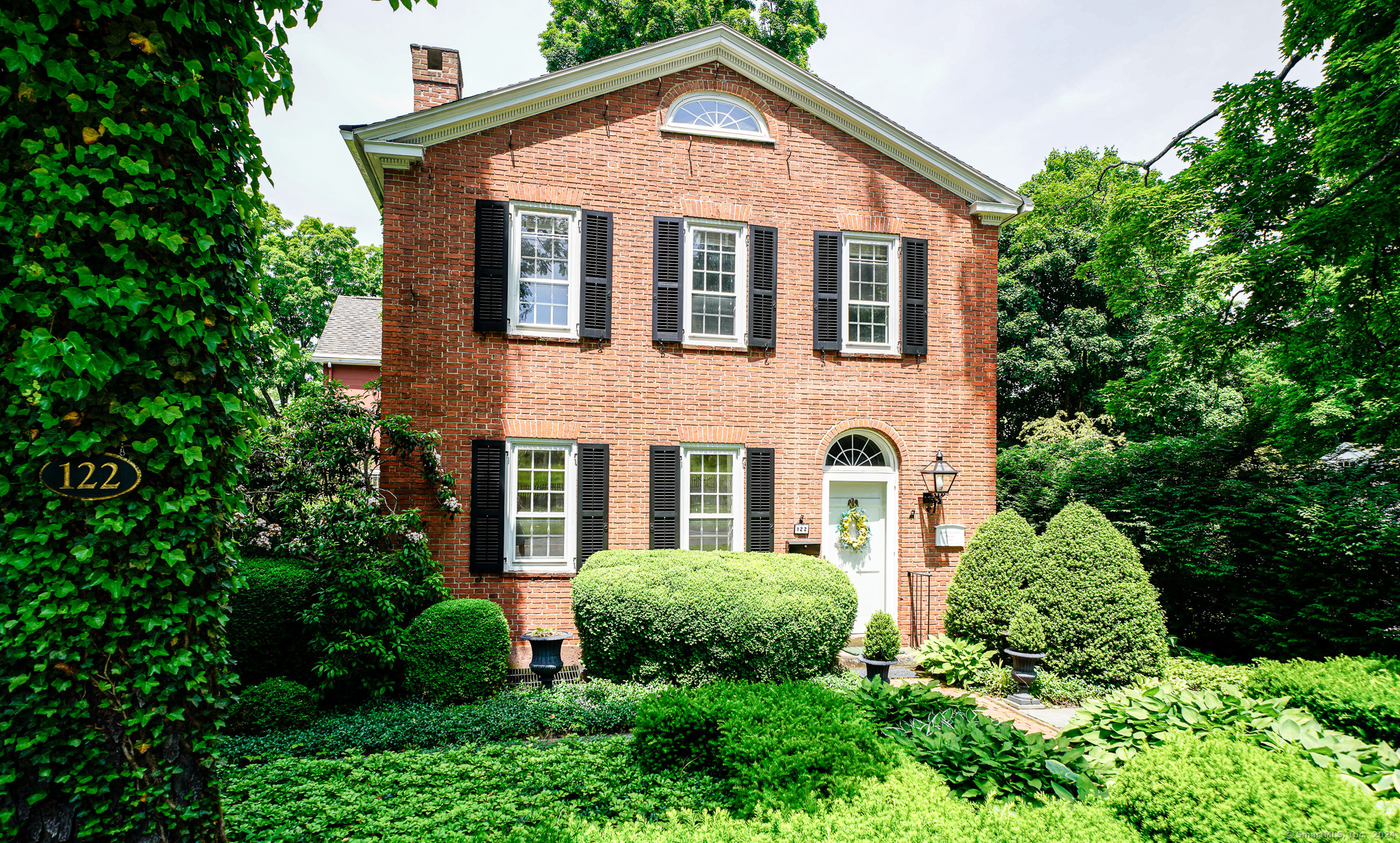 122 Main Street