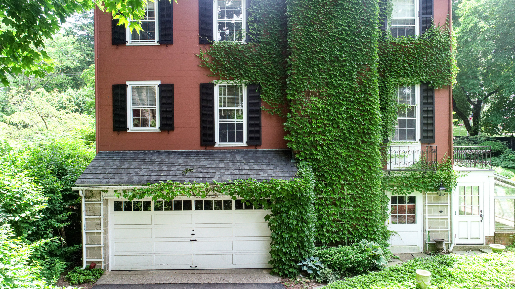 122 Main Street