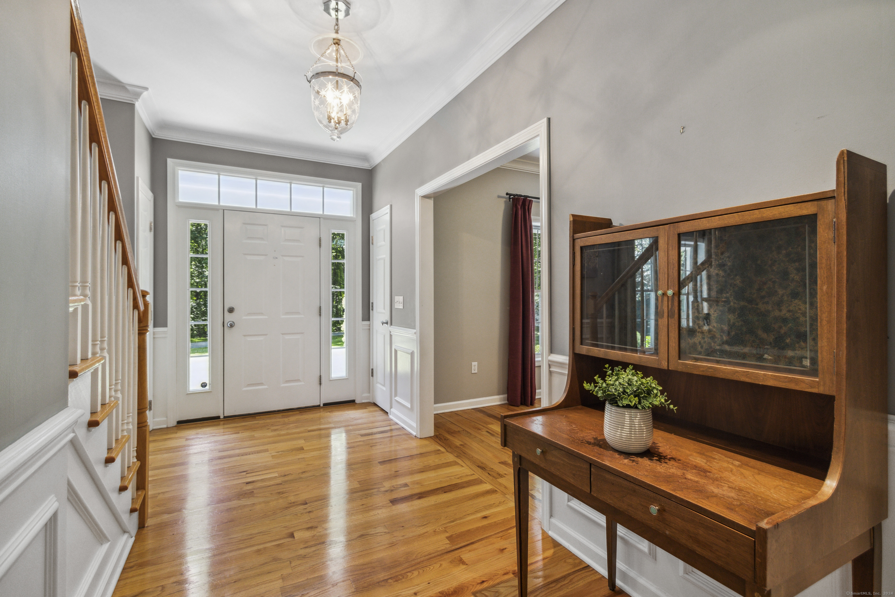 7 Maywood Drive