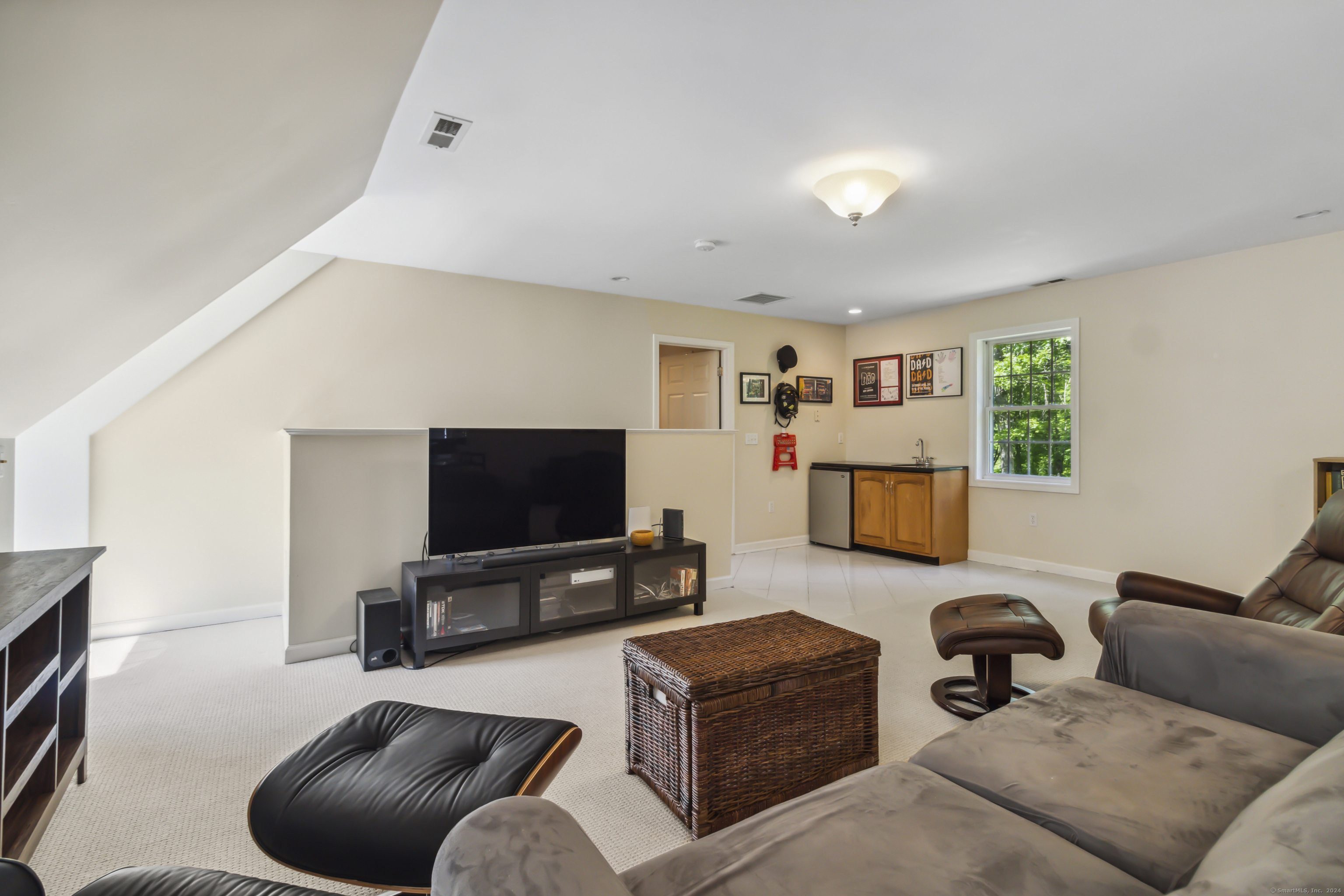 7 Maywood Drive