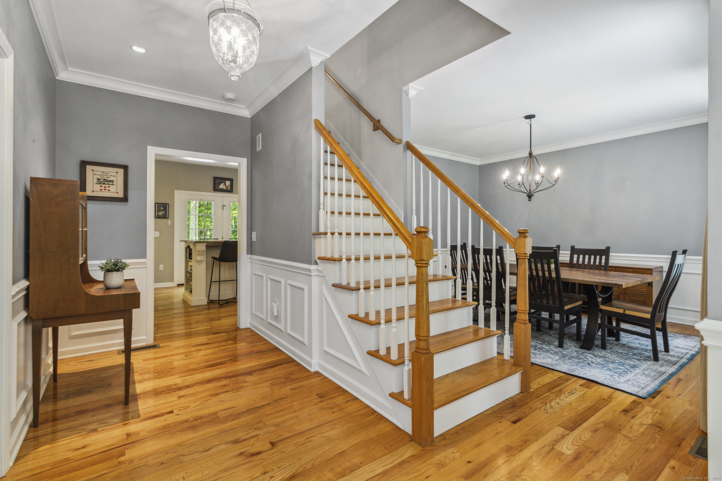 7 Maywood Drive