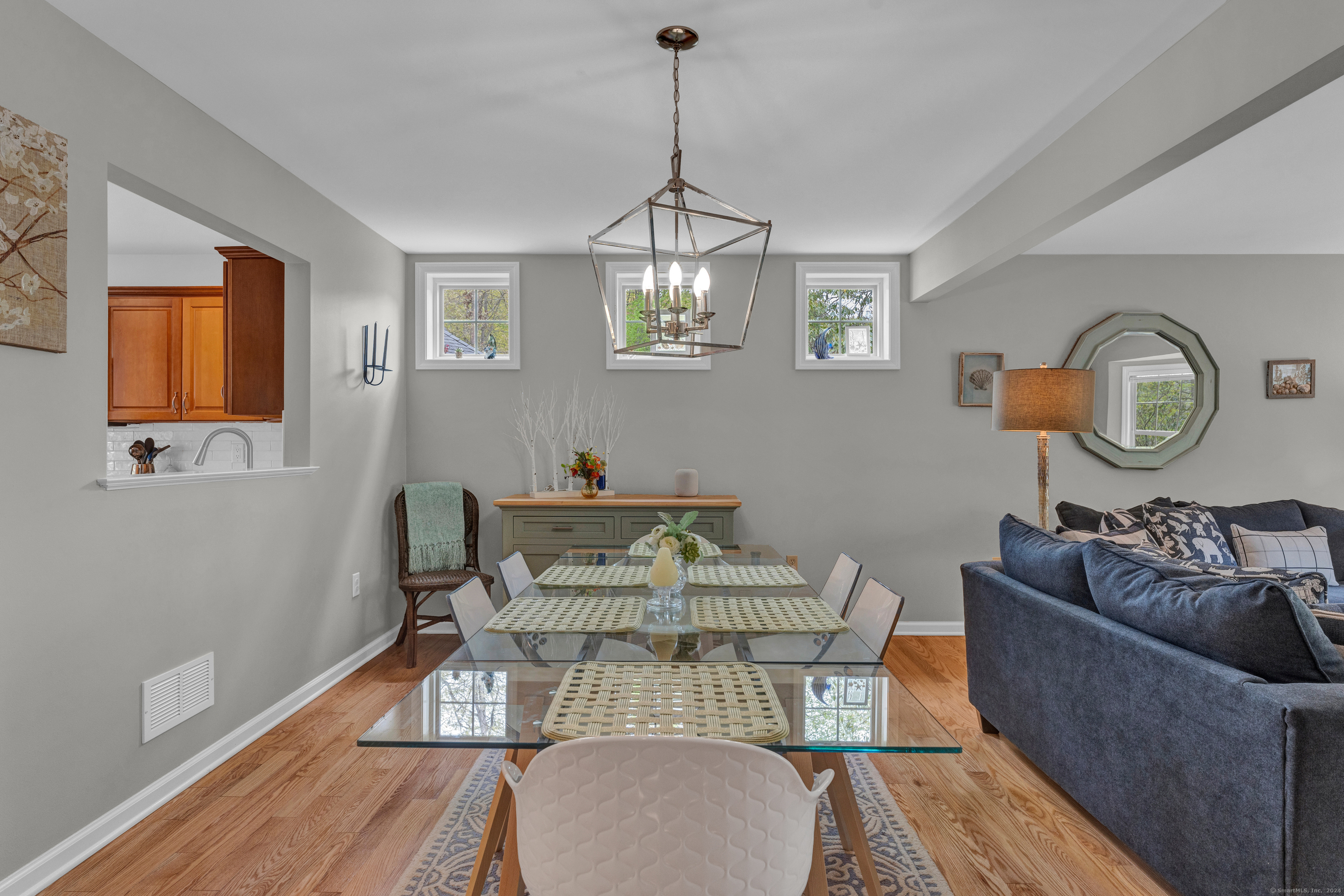 3 Thistledown Lane 3