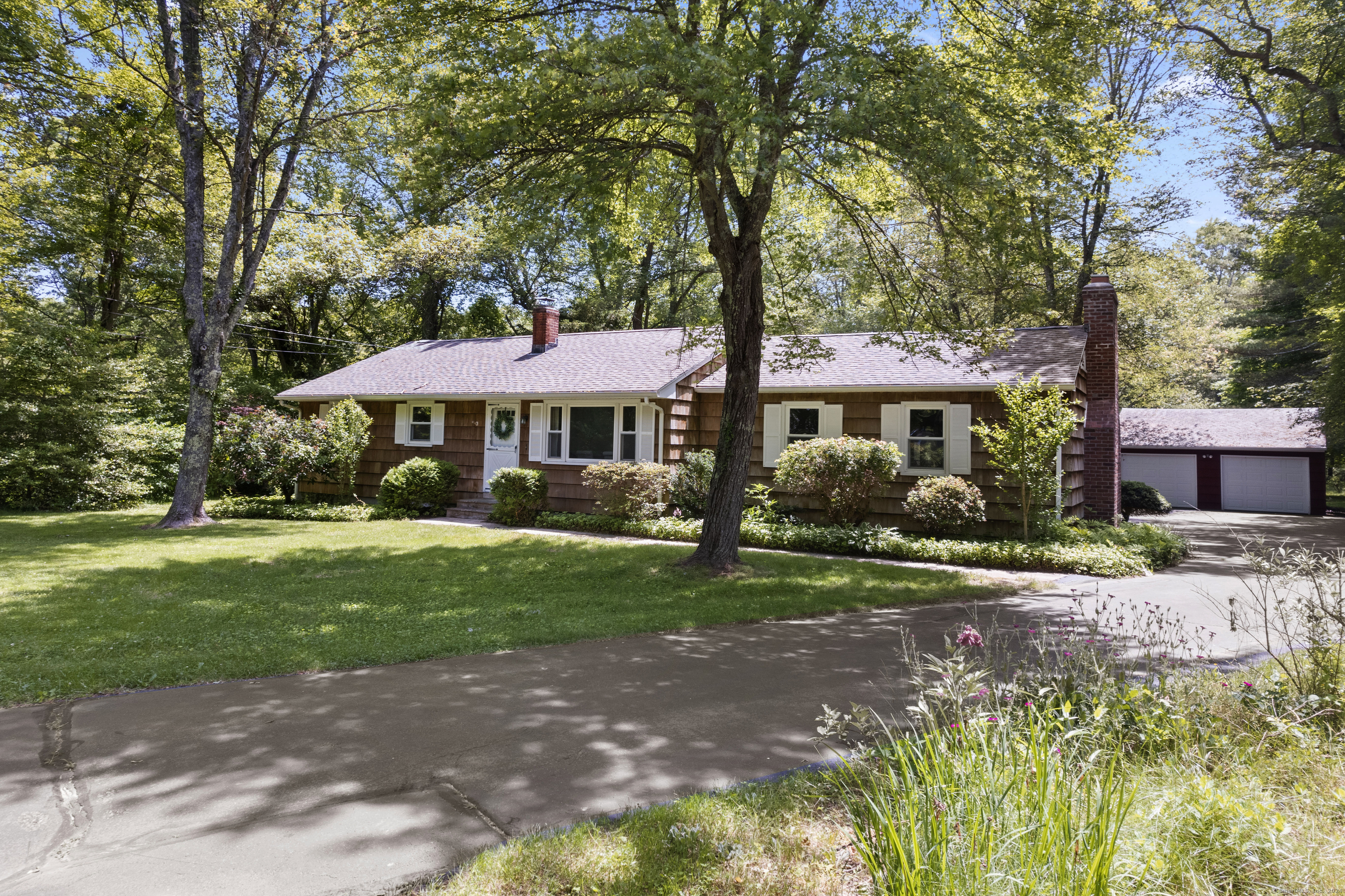 17 Boston Post Road