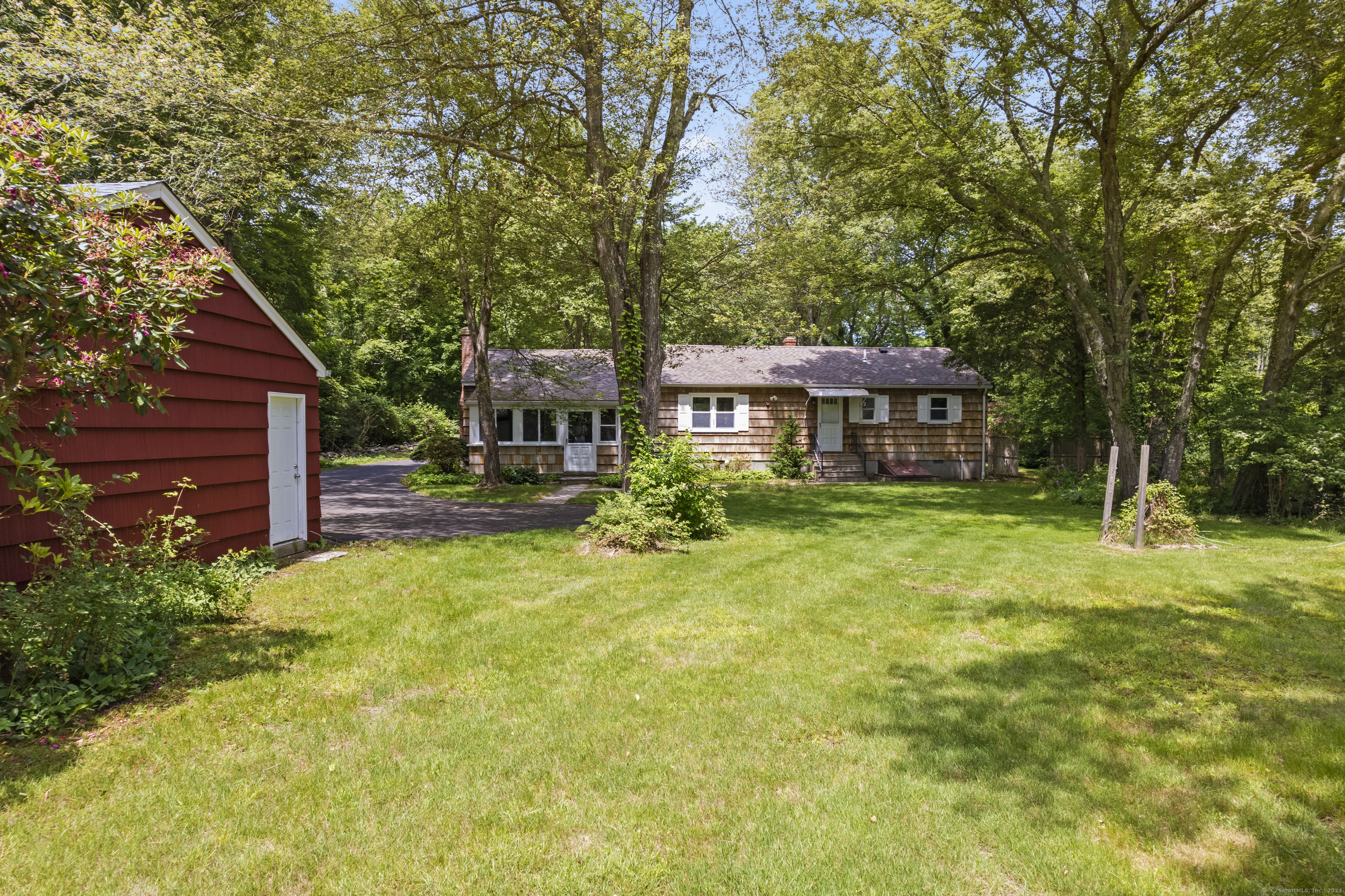 17 Boston Post Road