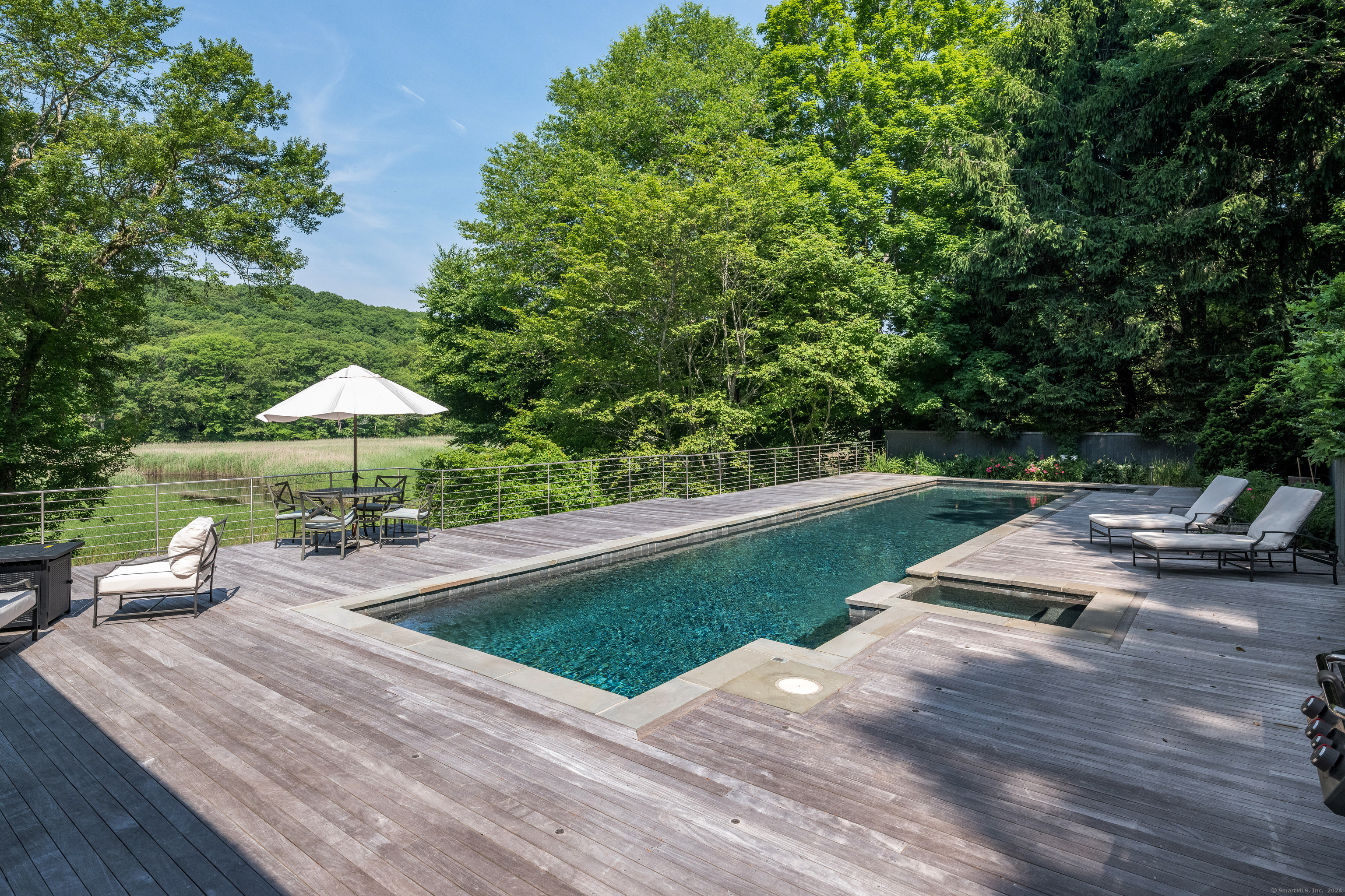 14 Longacre Lane