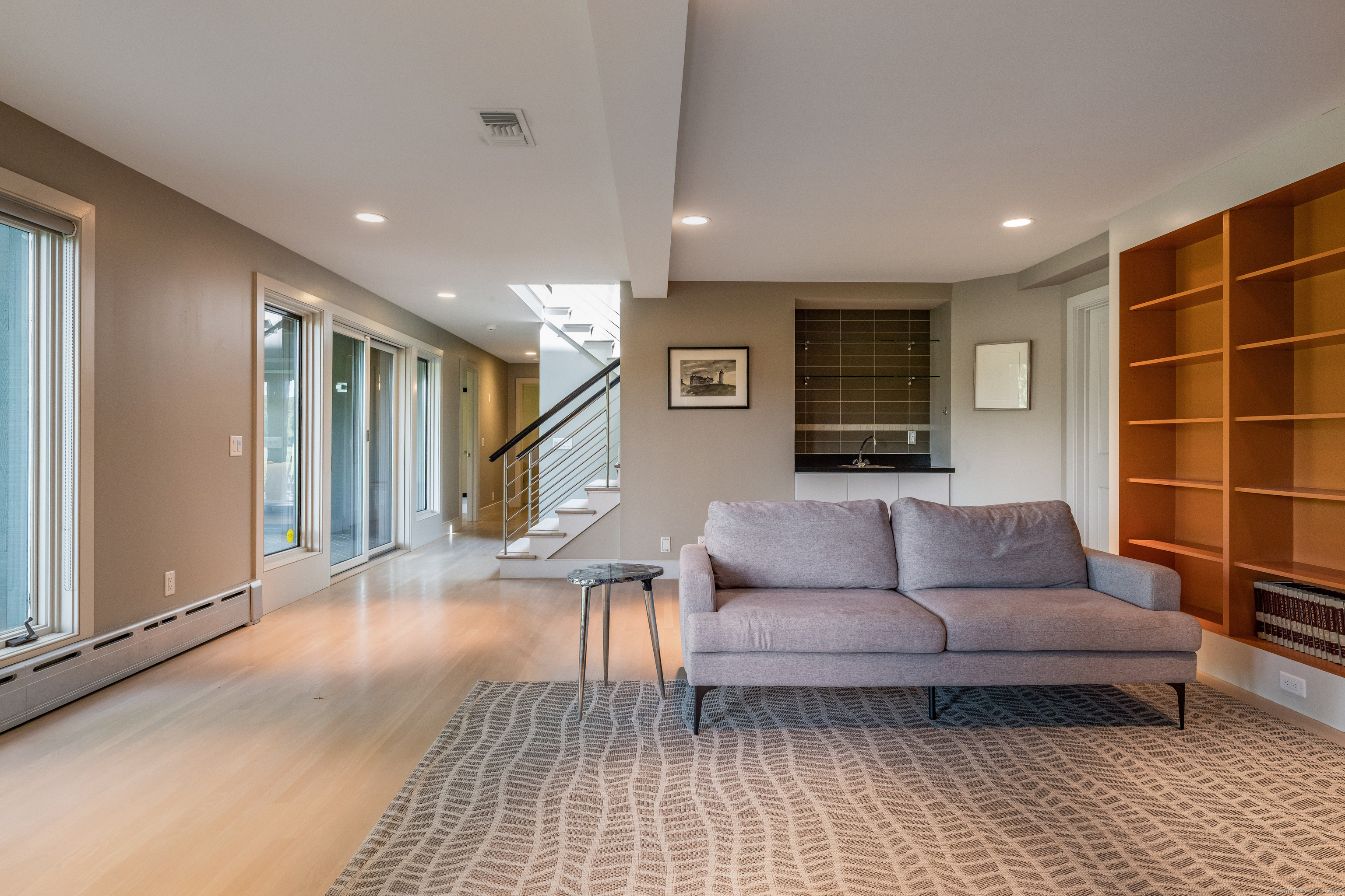 14 Longacre Lane