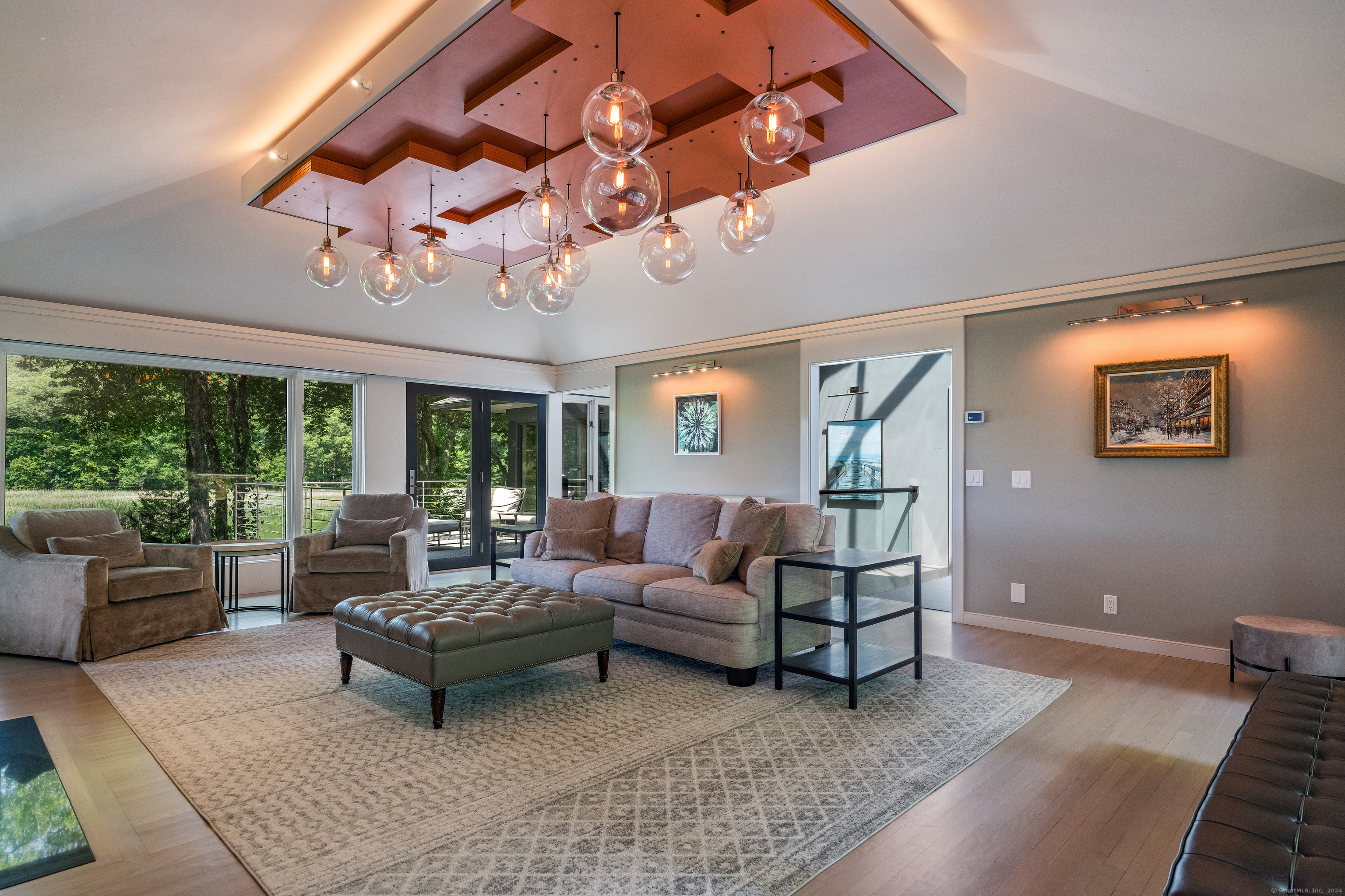 14 Longacre Lane