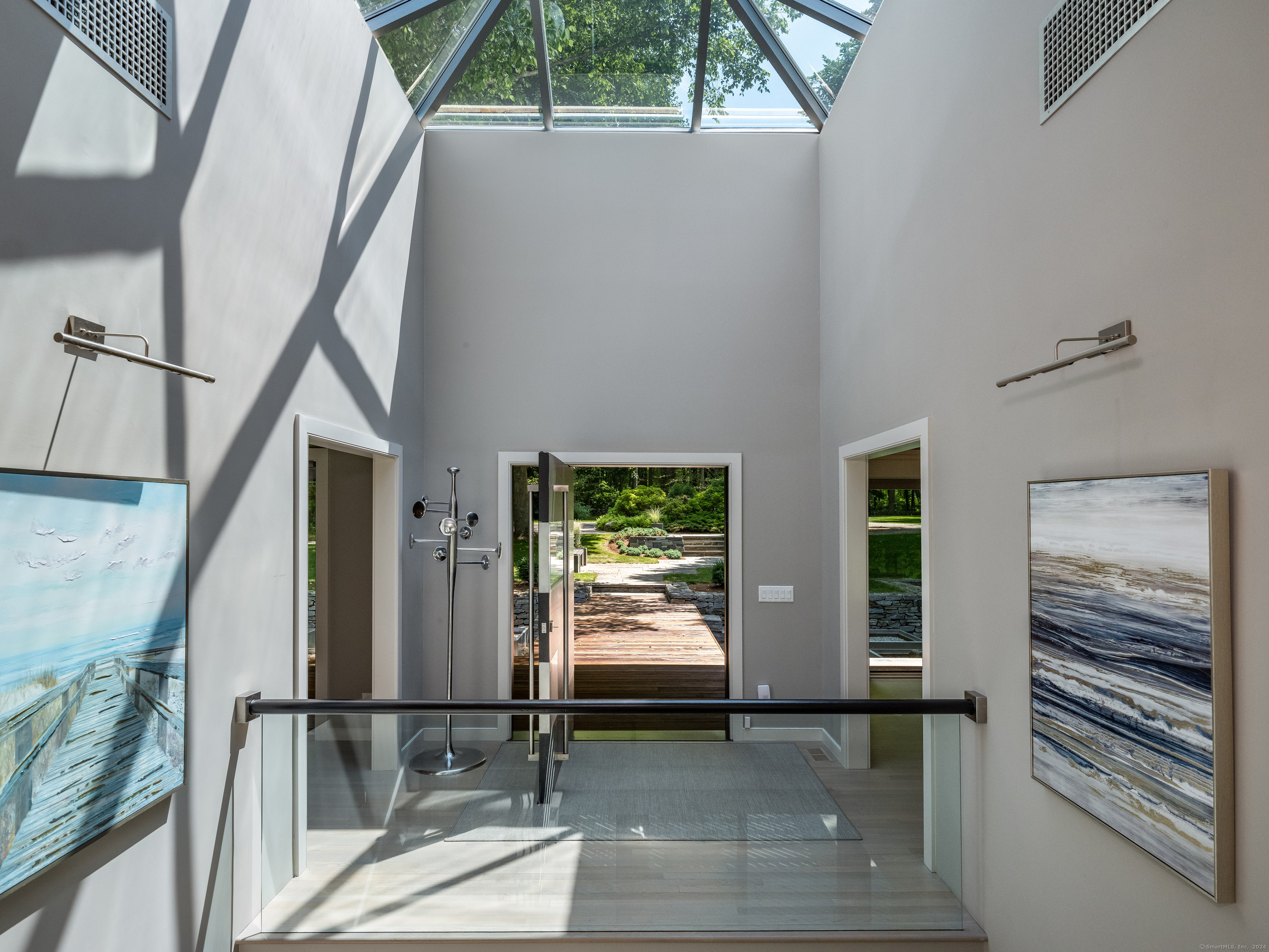14 Longacre Lane
