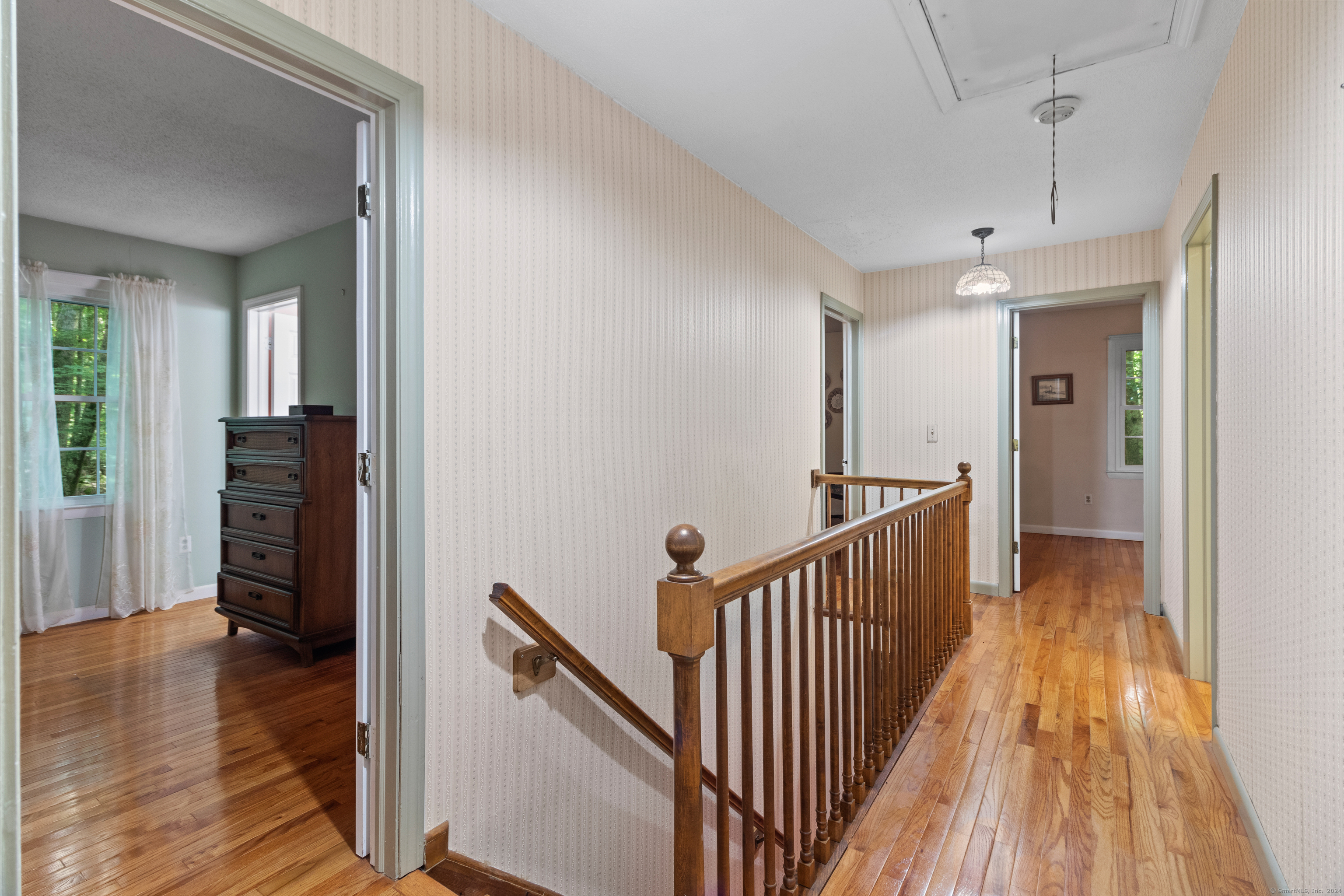 8 Briar Hill Drive