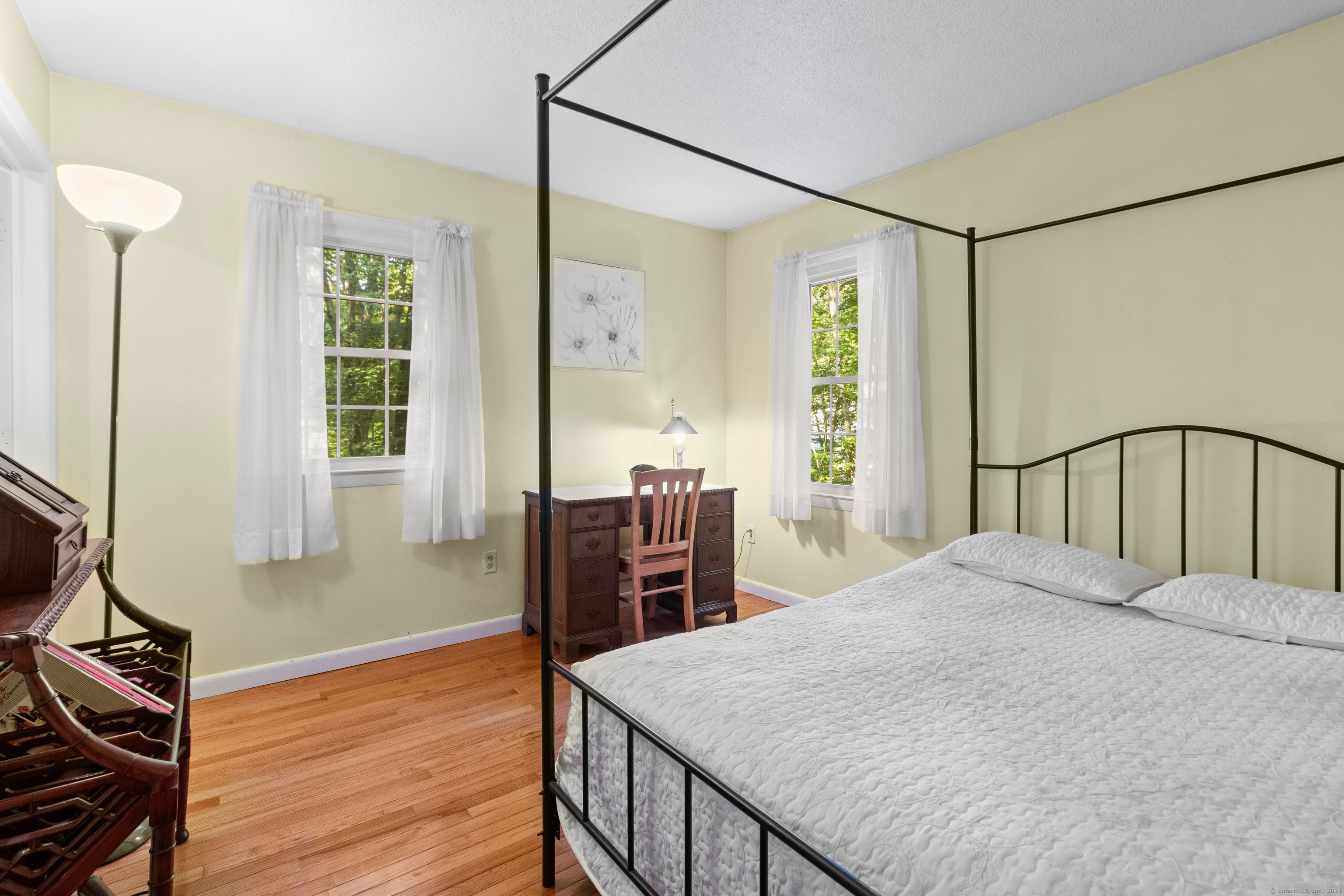 8 Briar Hill Drive