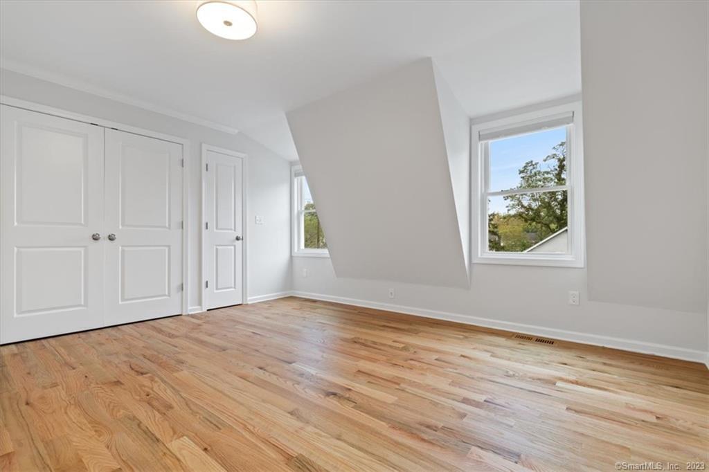 45 Hillside Avenue 3