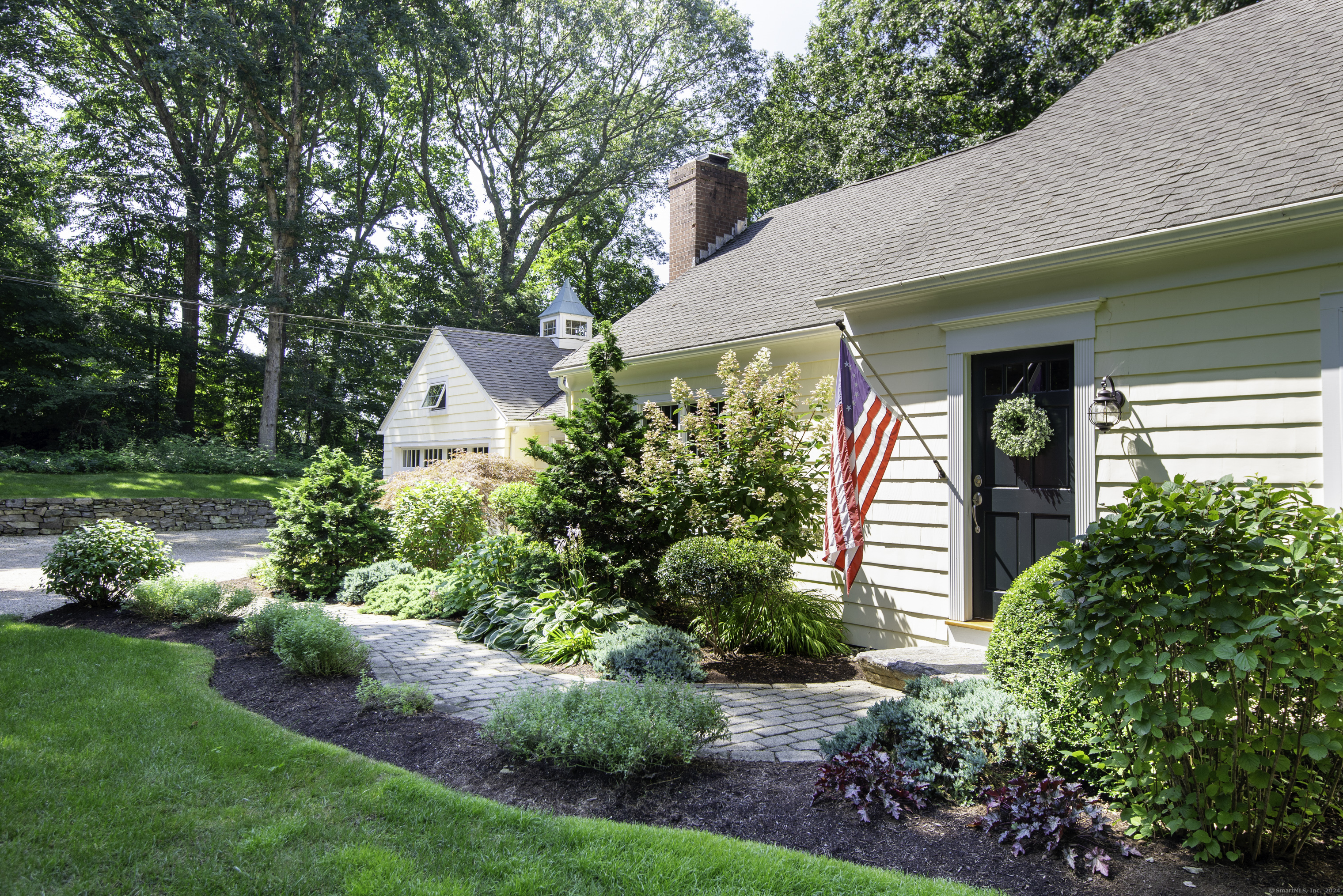 4 Oak Drive