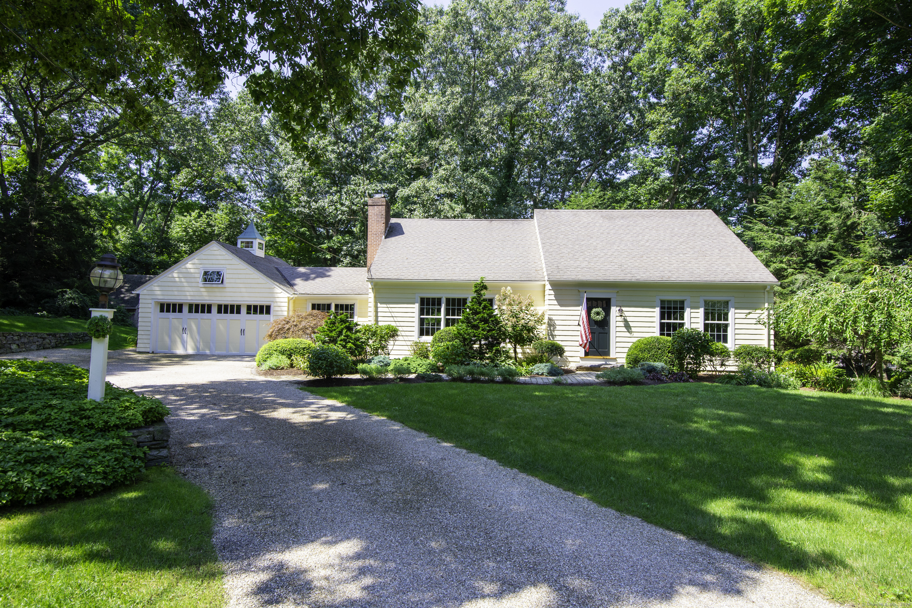 4 Oak Drive