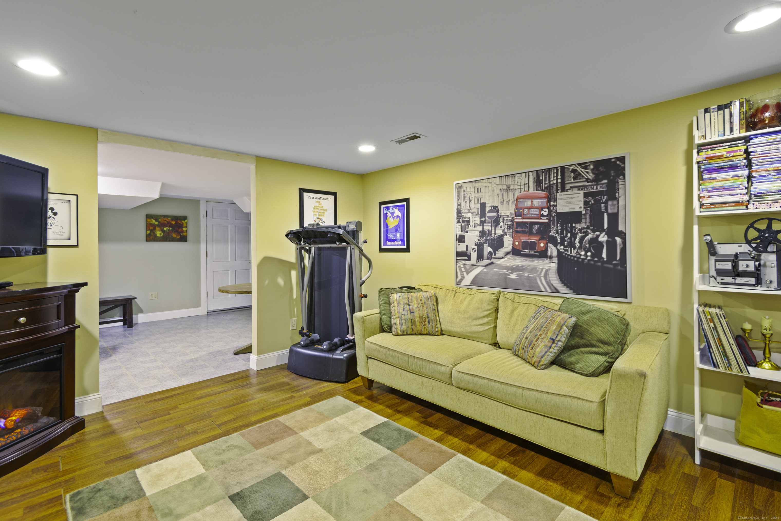 4 Oak Drive