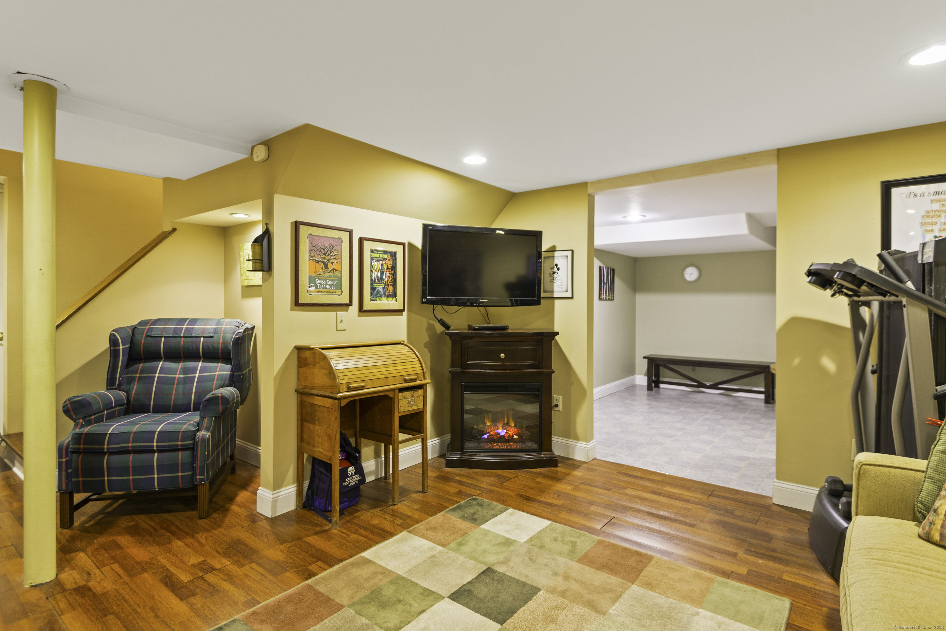 4 Oak Drive