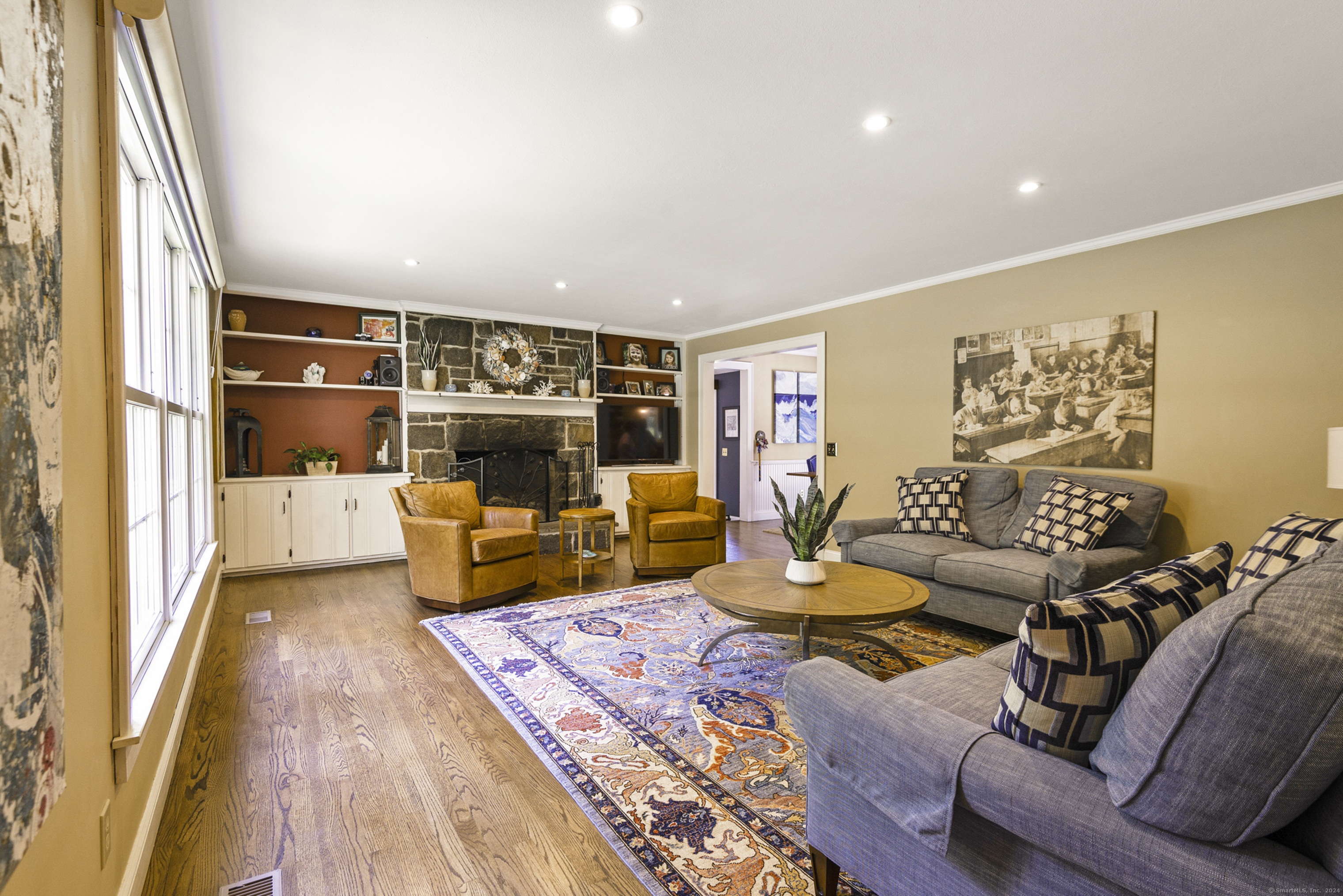 4 Oak Drive