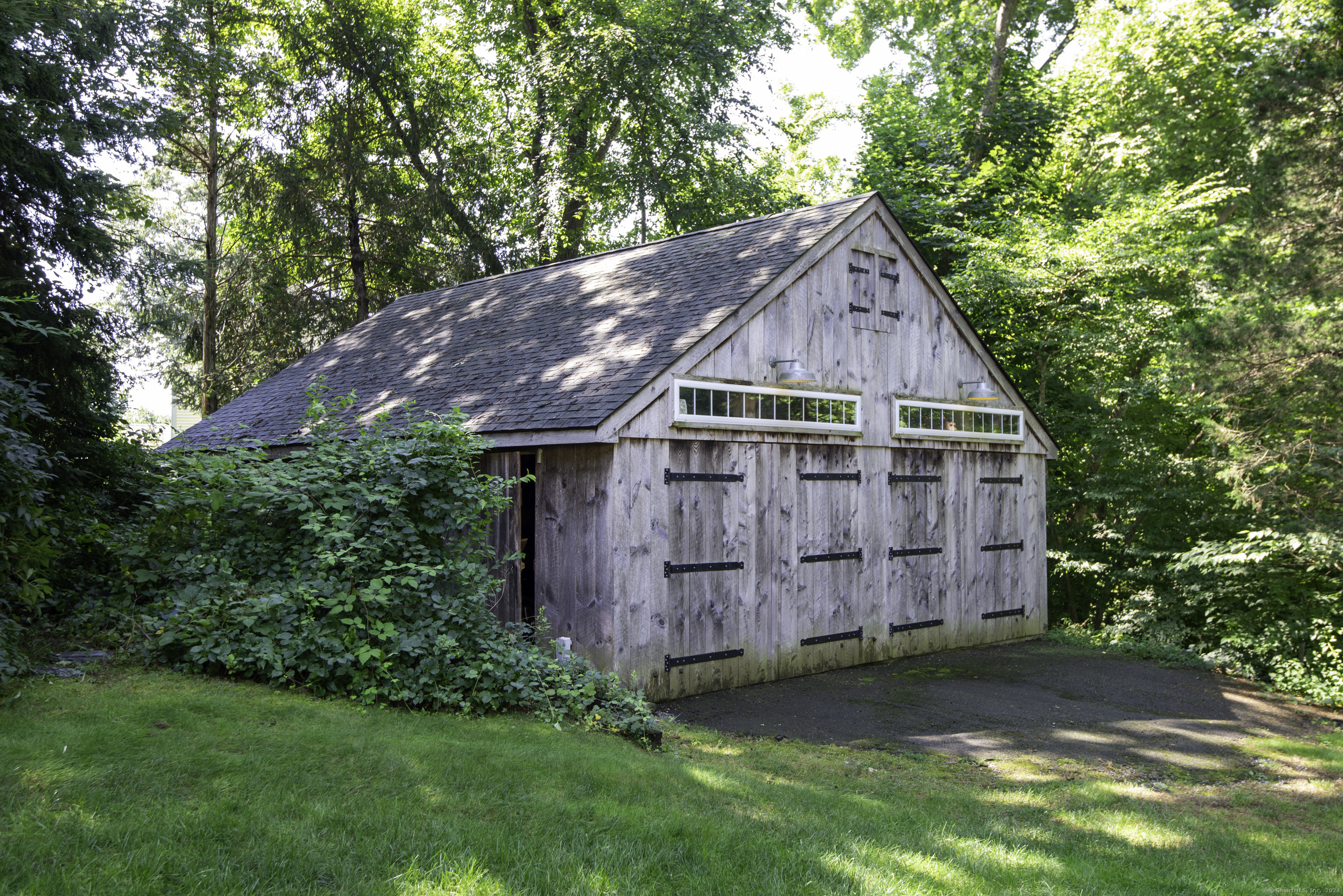 4 Oak Drive