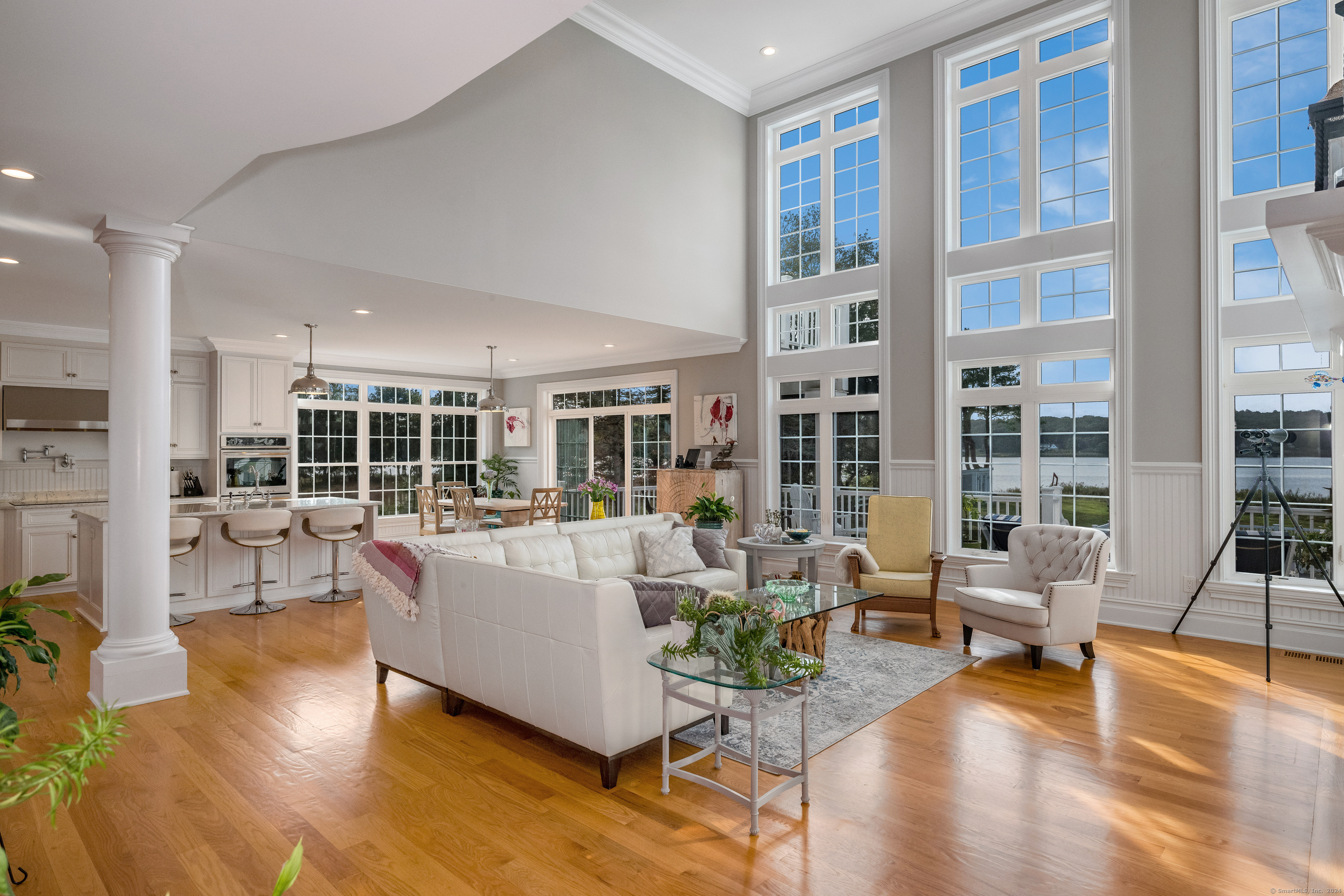 23 Massapeag Point Road