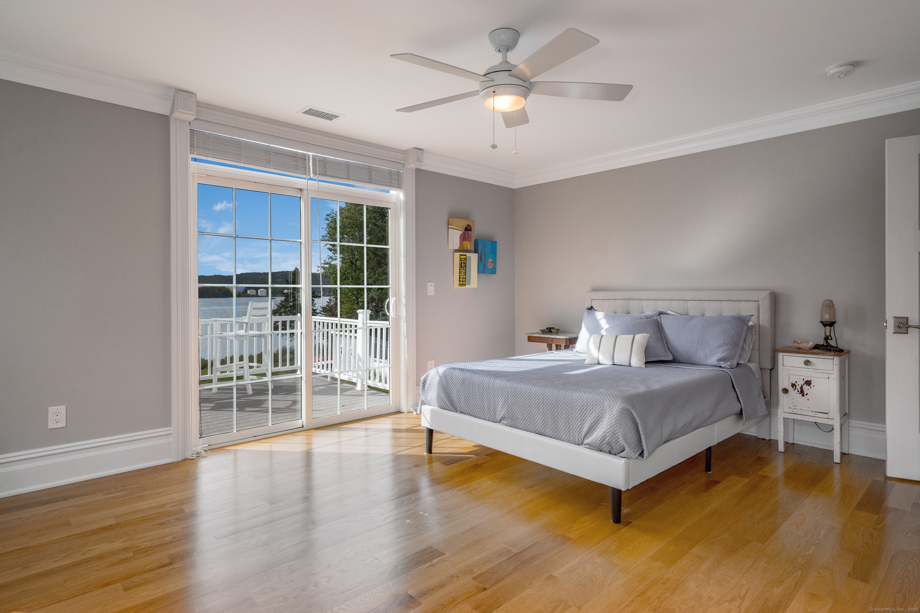 23 Massapeag Point Road