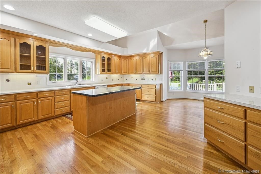 104 Meadow Ridge Drive