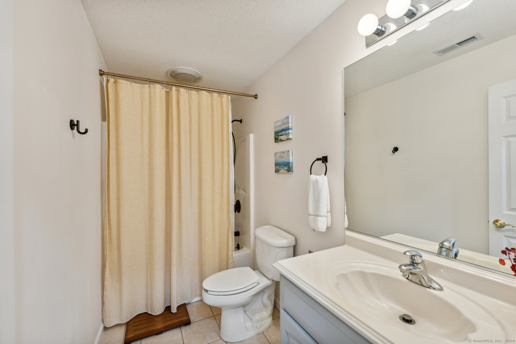 104 Meadow Ridge Drive