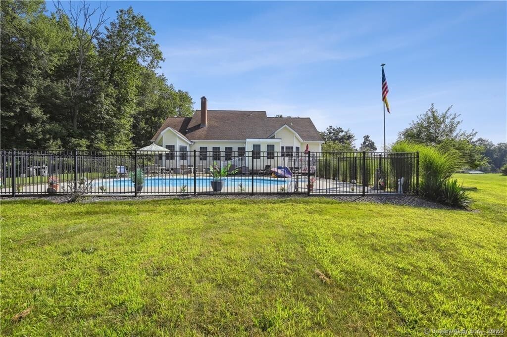 104 Meadow Ridge Drive