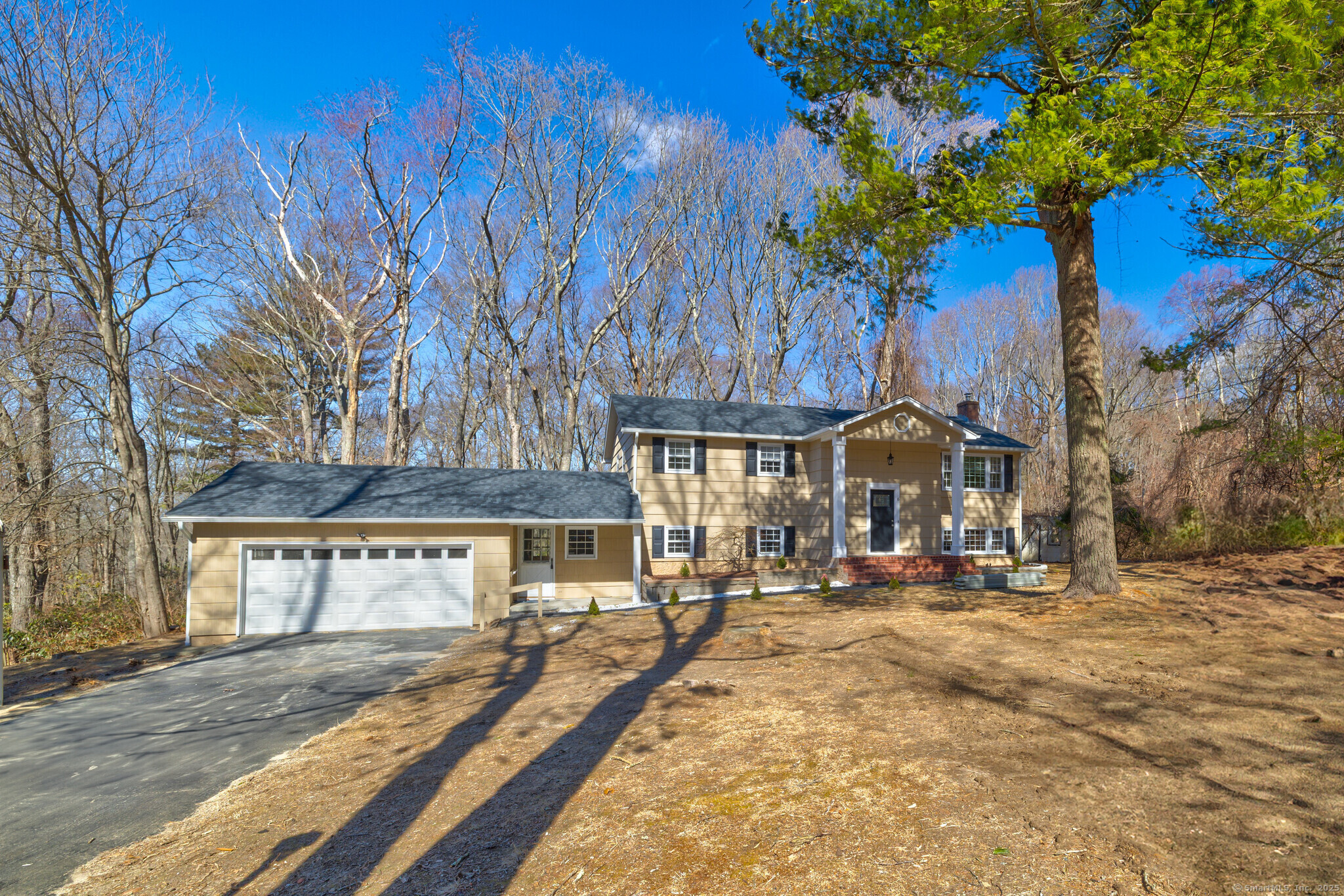 6 Lincoln Drive