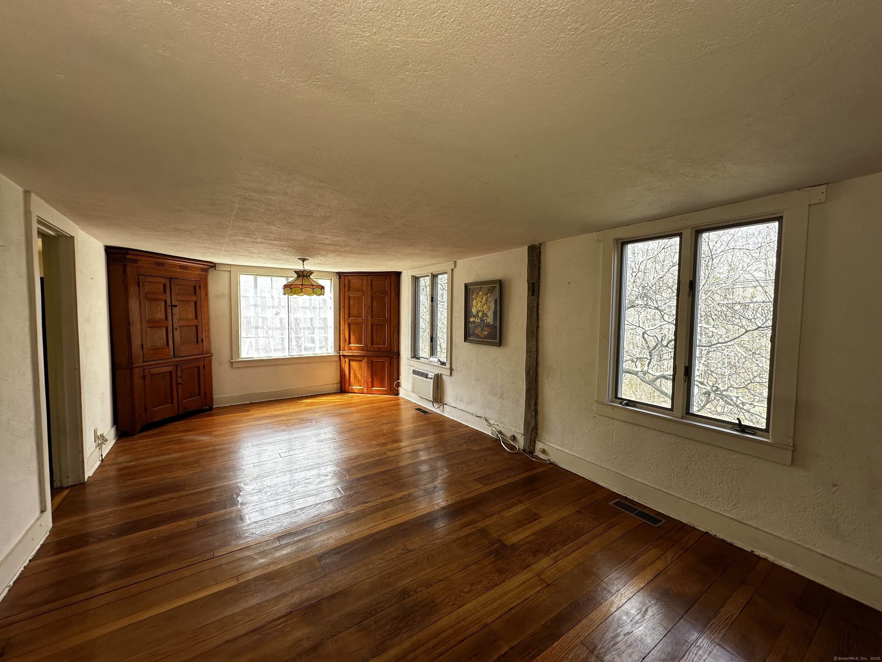 193 Grassy Hill Road
