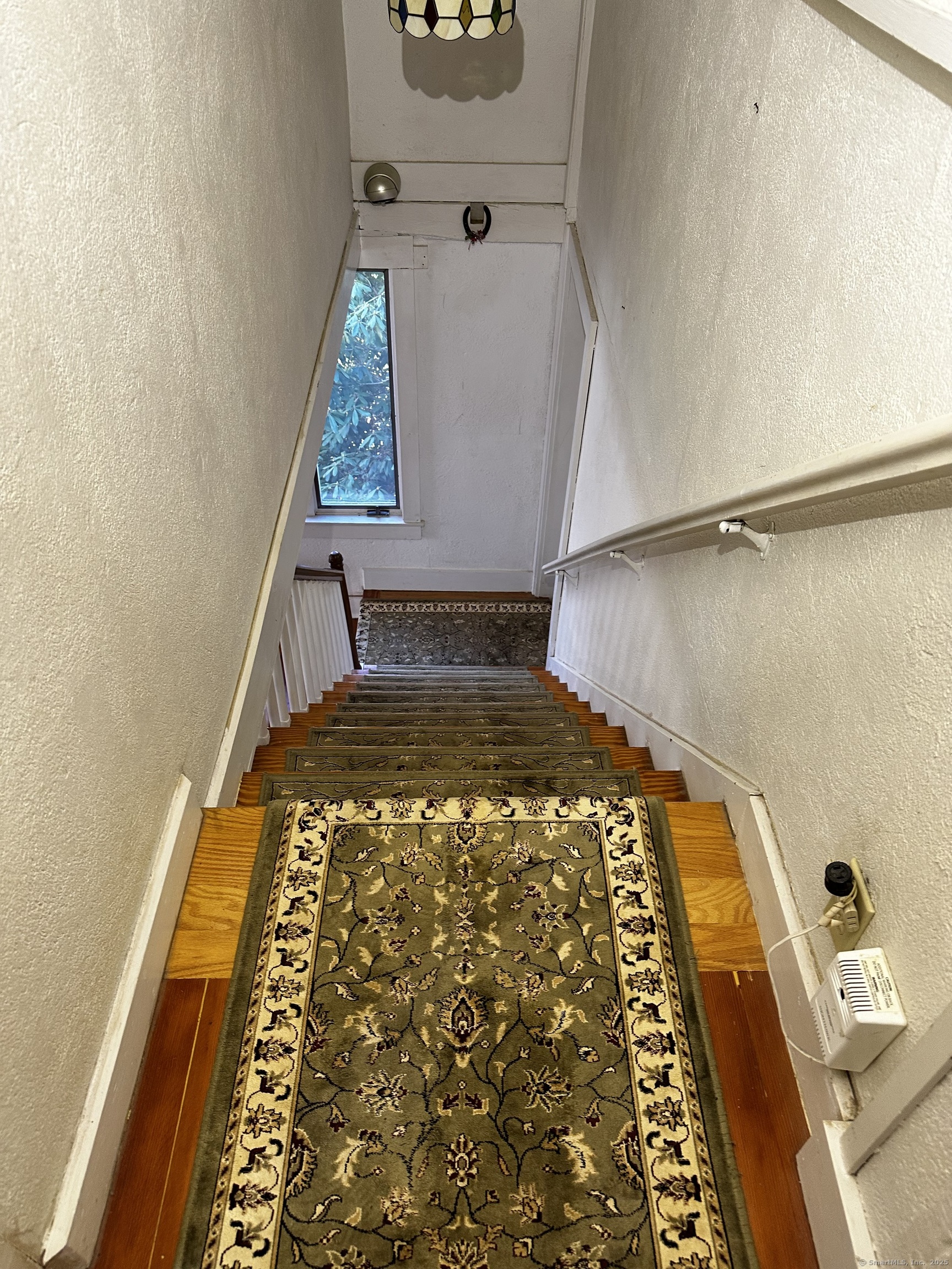 193 Grassy Hill Road