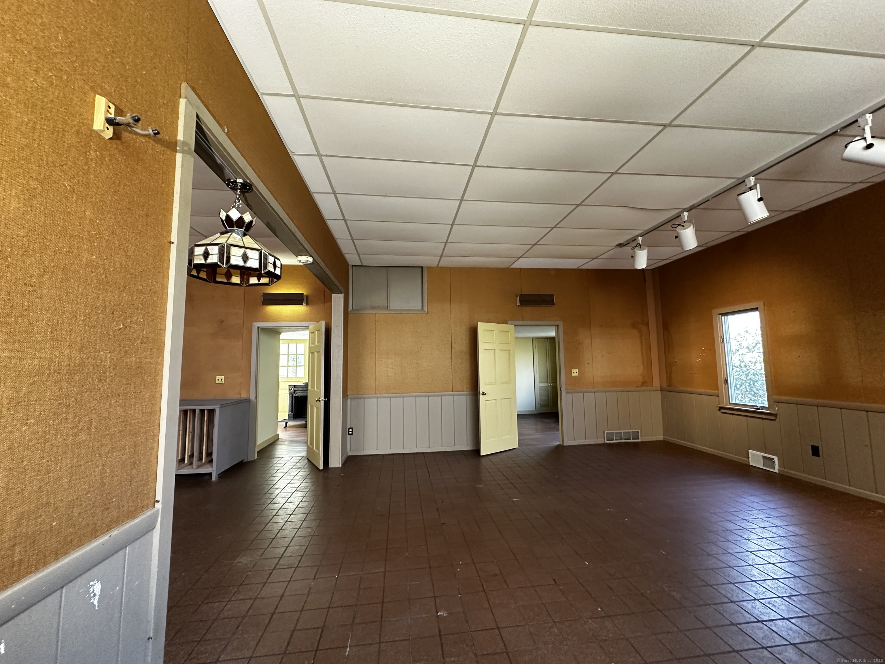 193 Grassy Hill Road