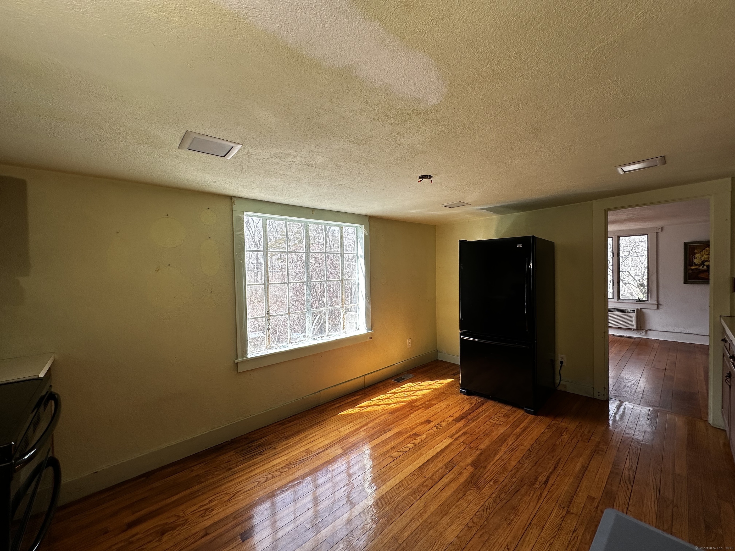 193 Grassy Hill Road