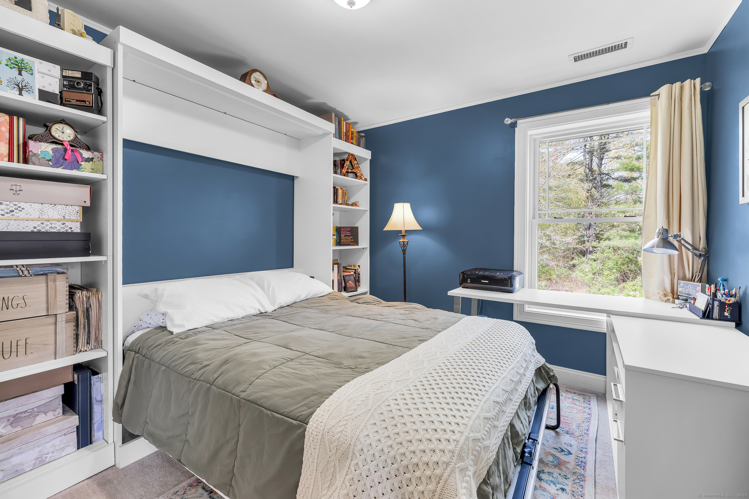 72 Mostowy Road