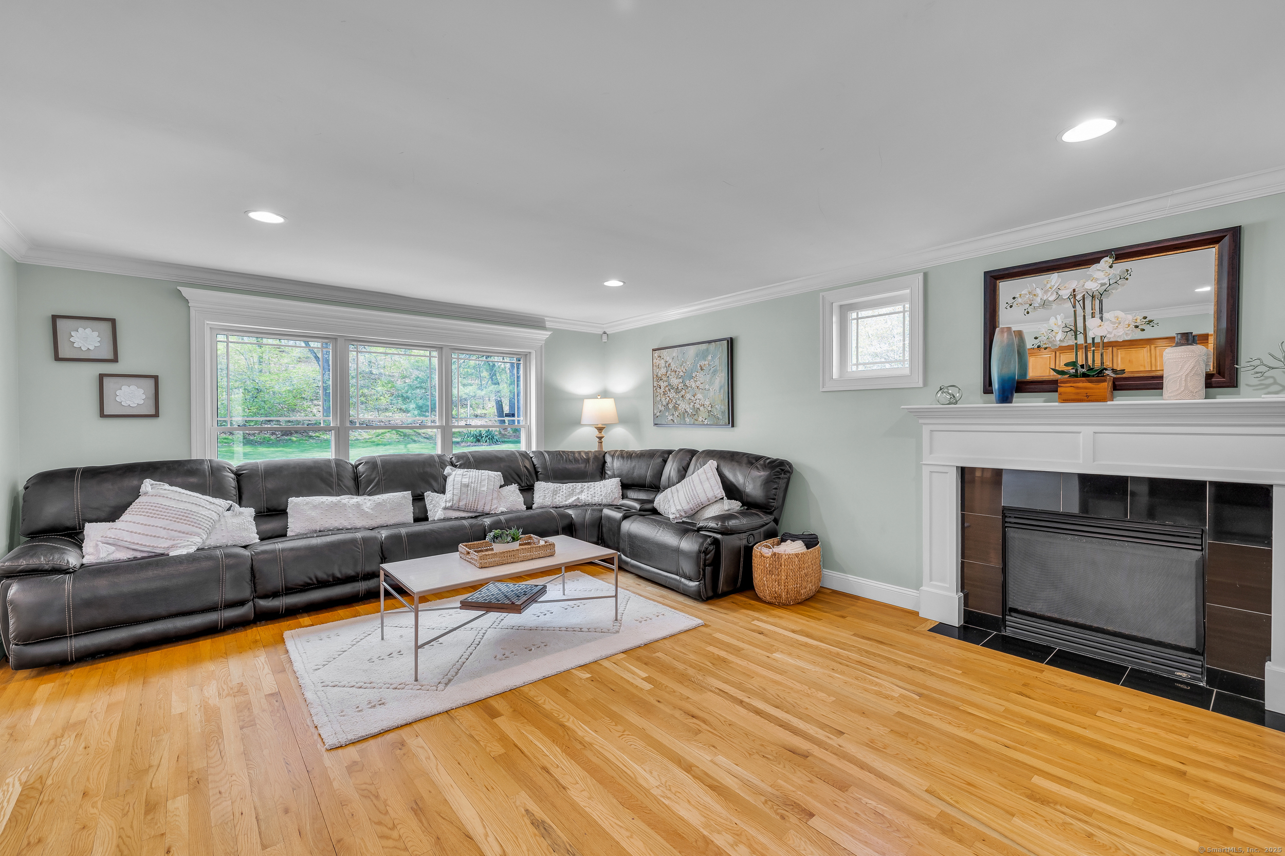 72 Mostowy Road