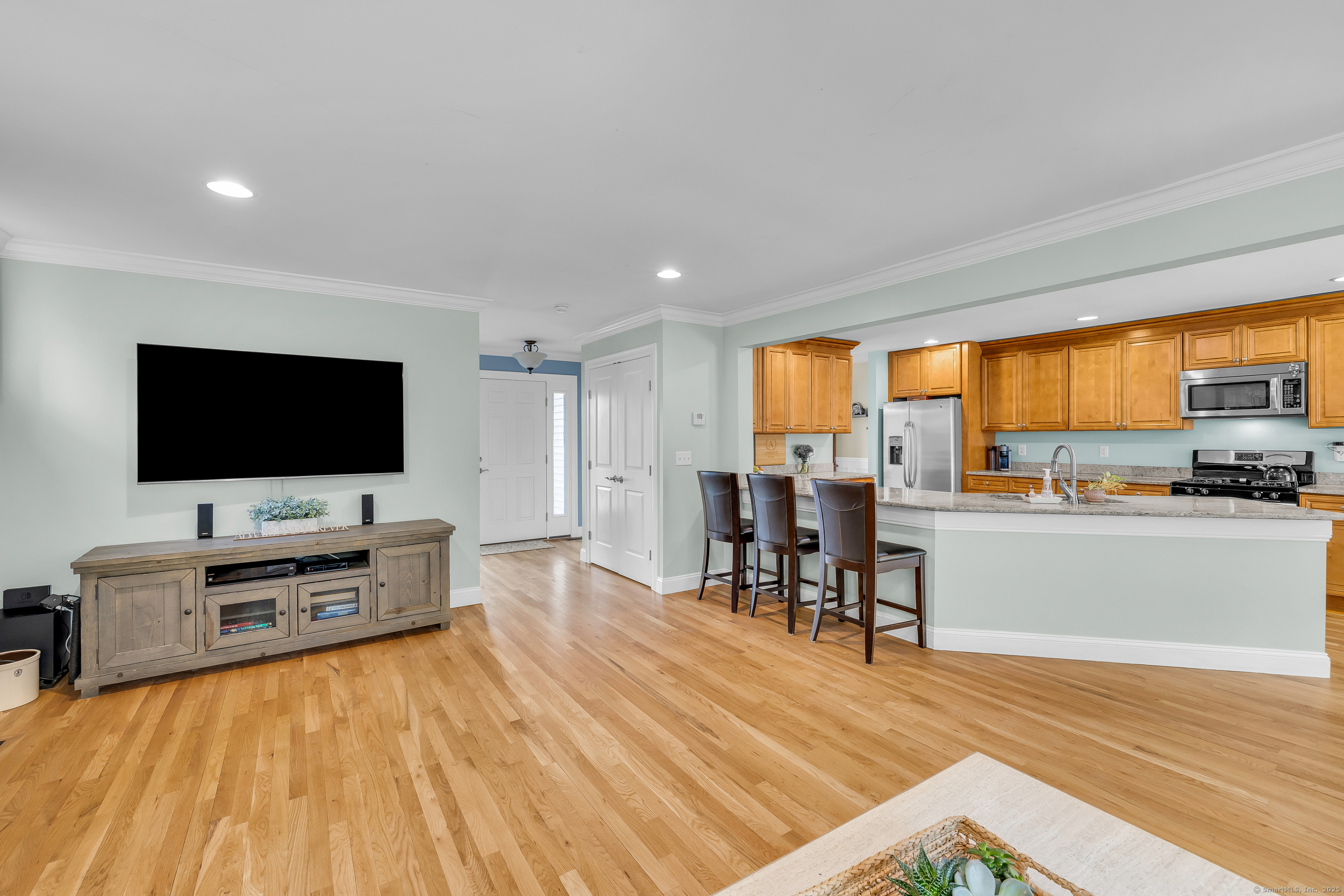 72 Mostowy Road